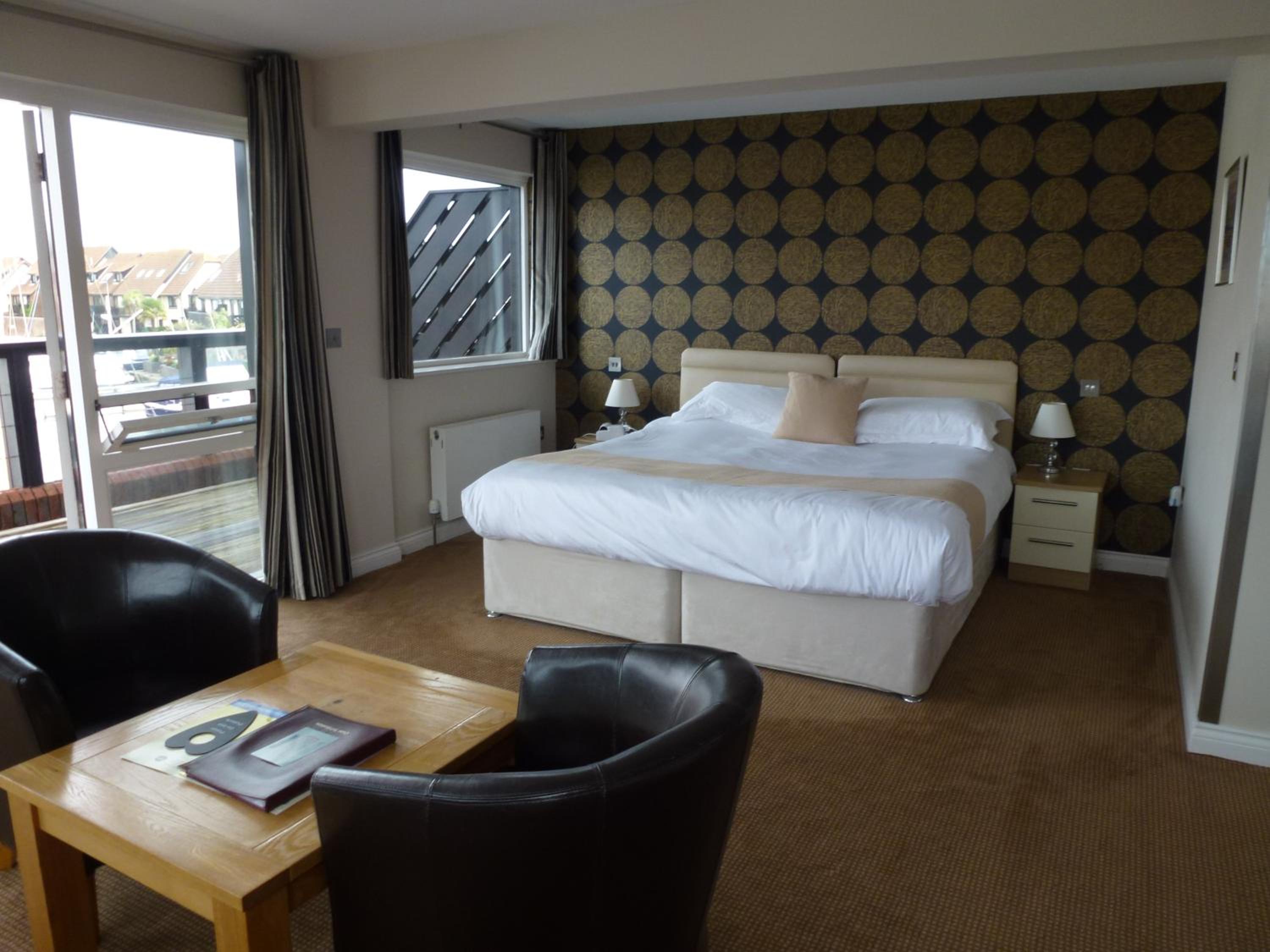 Deluxe Double or Twin Room with Balcony photo 2