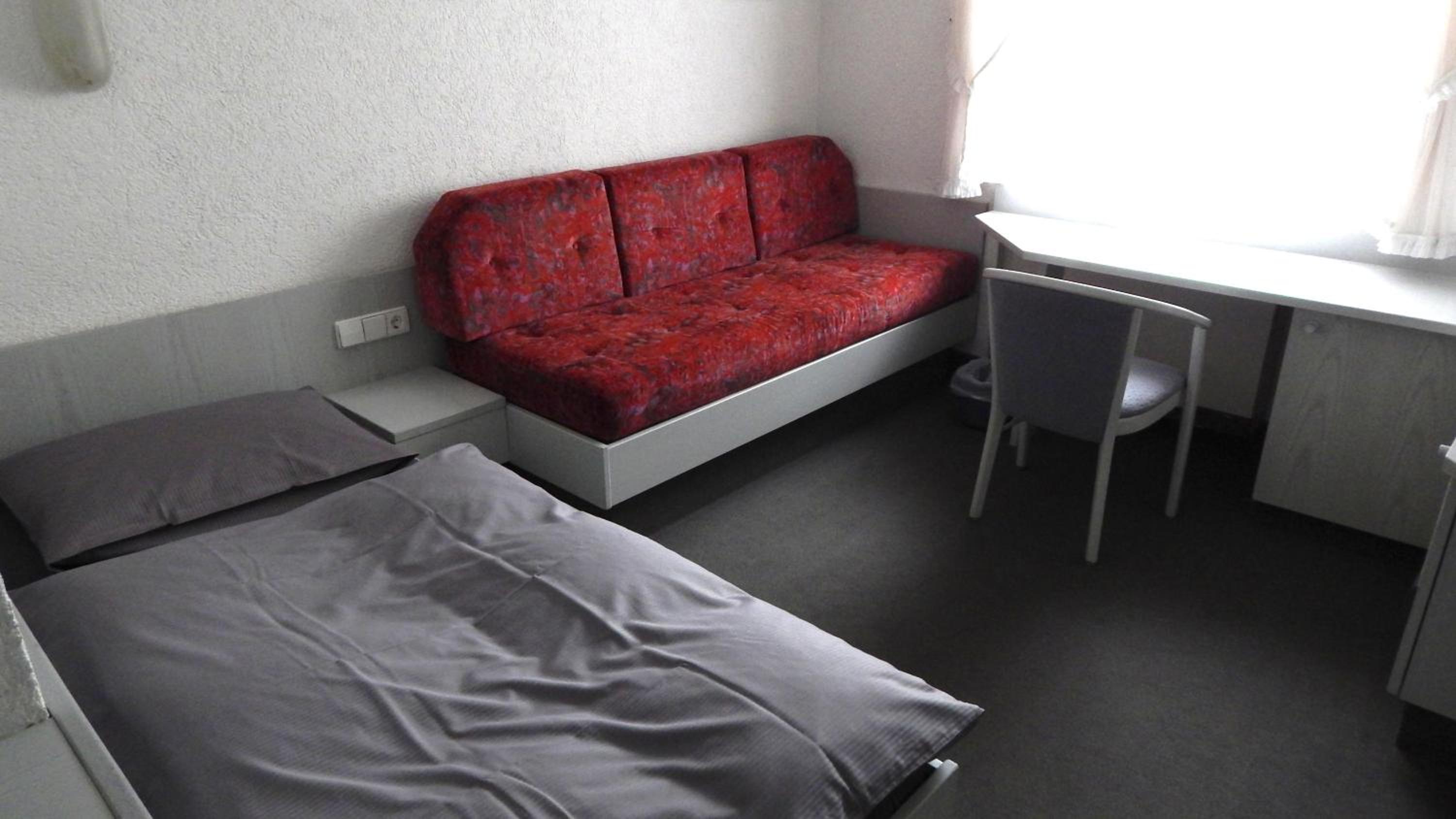 Single Room photo 2