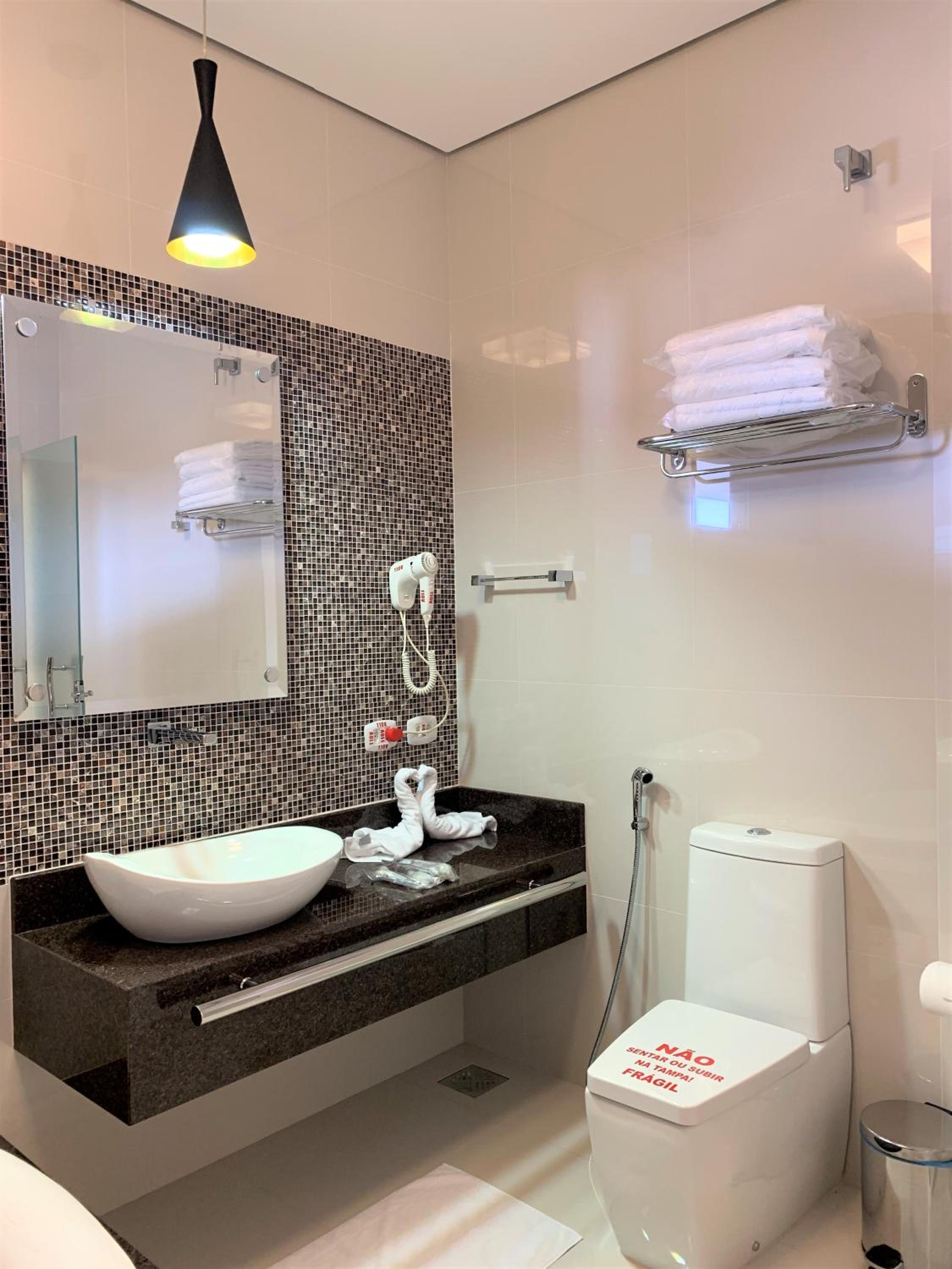 King Room With Spa Bath photo 3