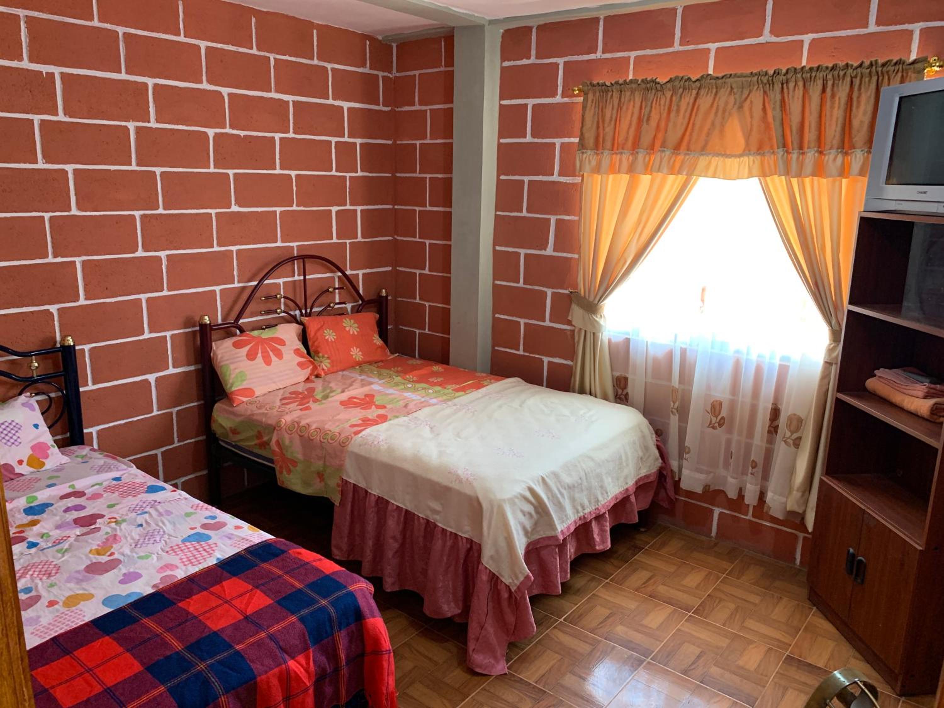 Twin Room with Shared Bathroom photo 3