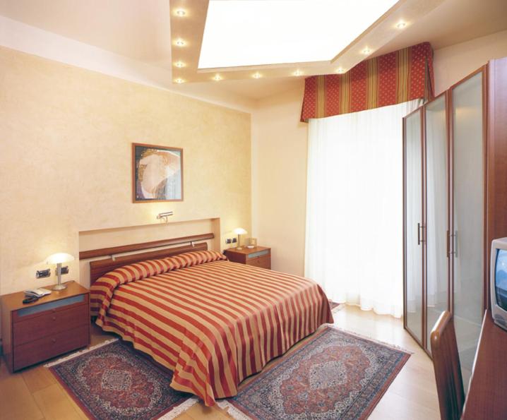 Superior Deluxe Double or Twin Room  - Photo 3