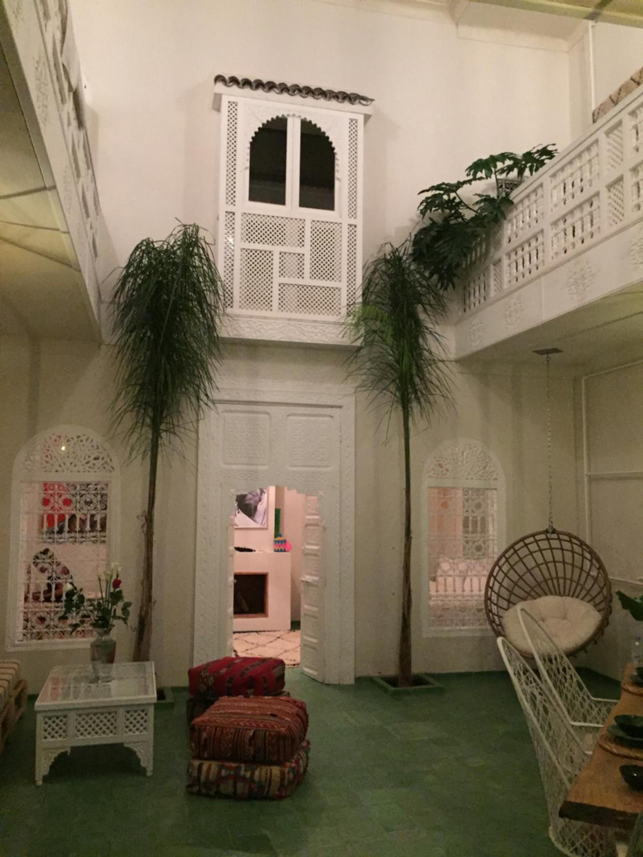 Villa - Photo 1