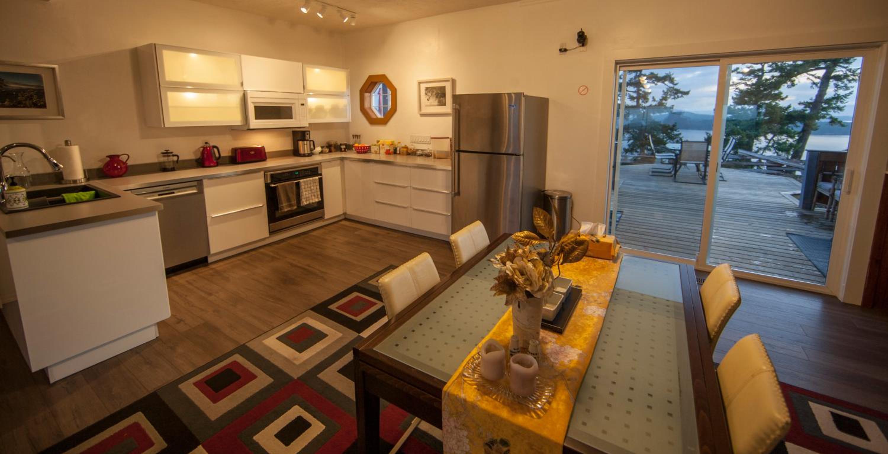 King Suite with Sea View photo 2