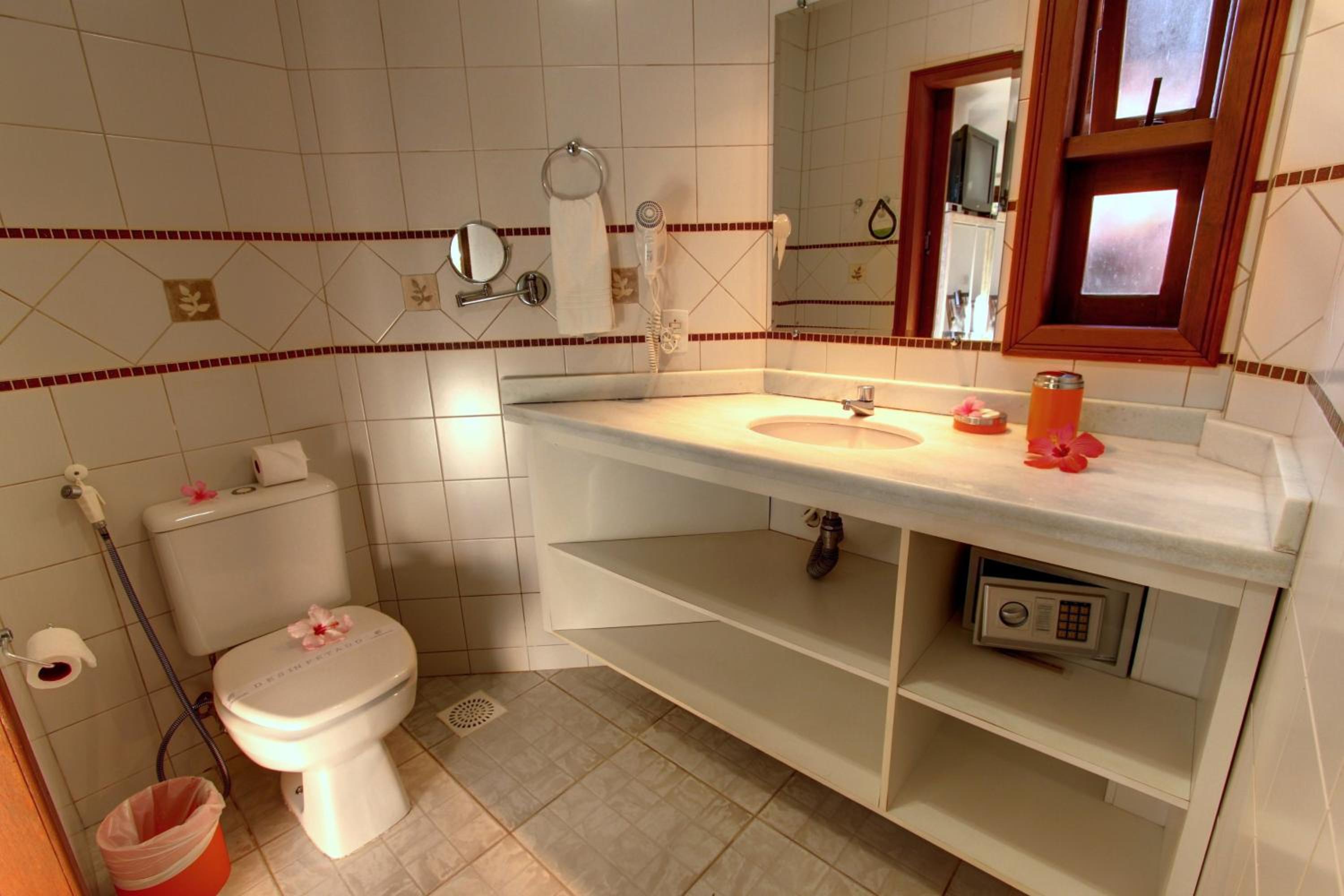 Suite - Photo 9