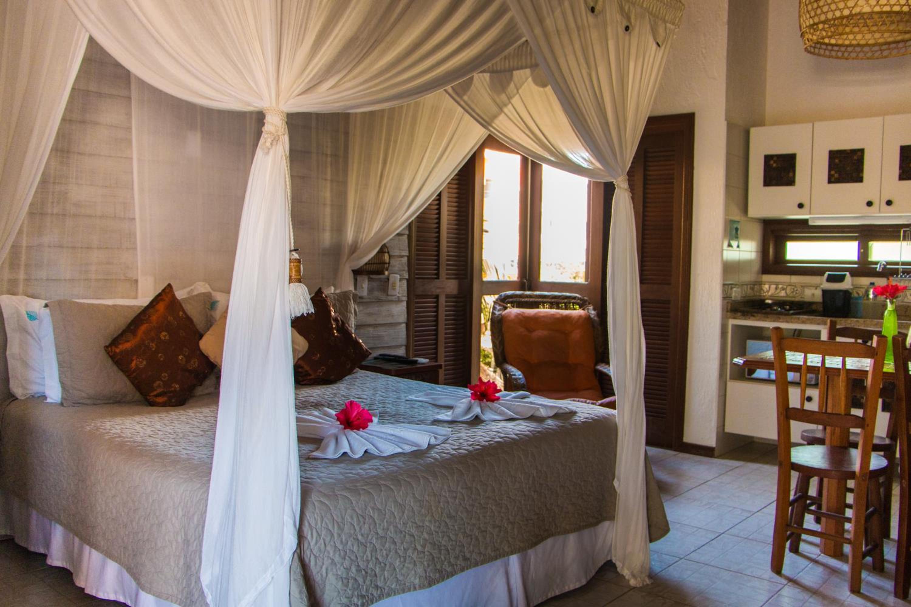 Suite - Photo 5
