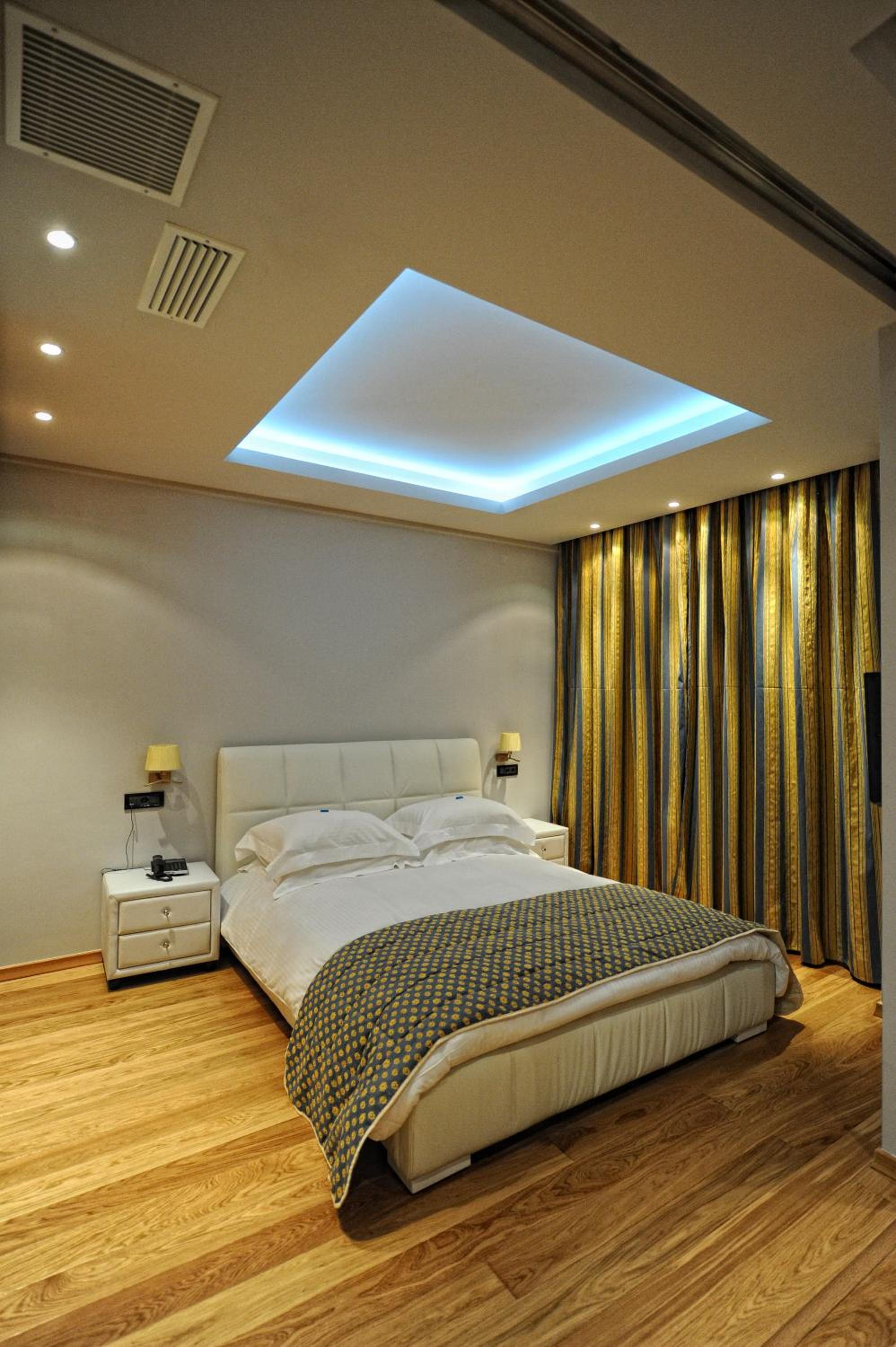 Suite photo 1
