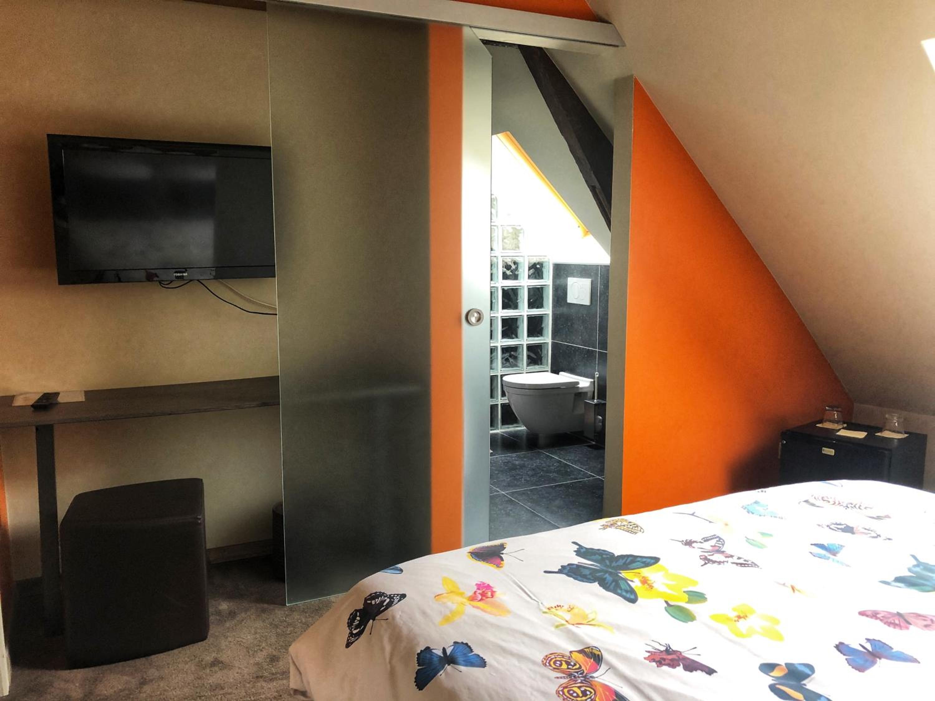 Double Room - Photo 7