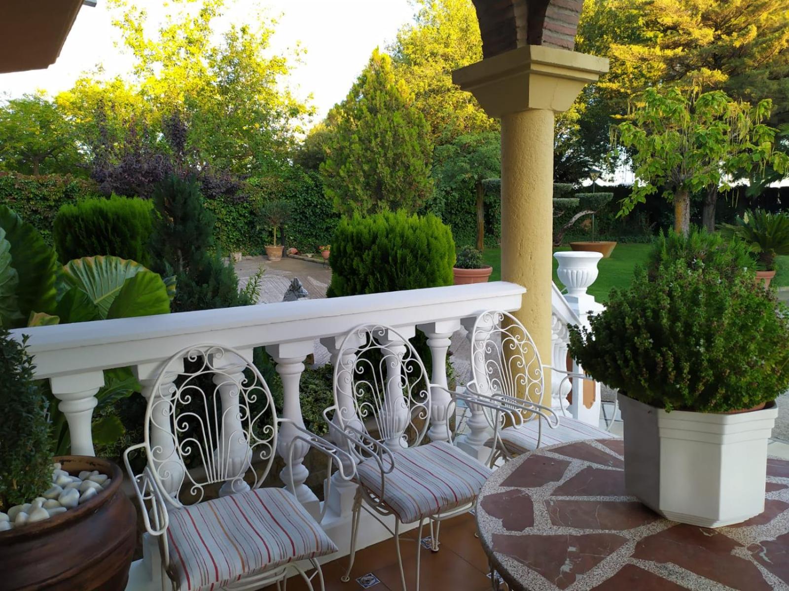 Four-Bedroom House photo 2