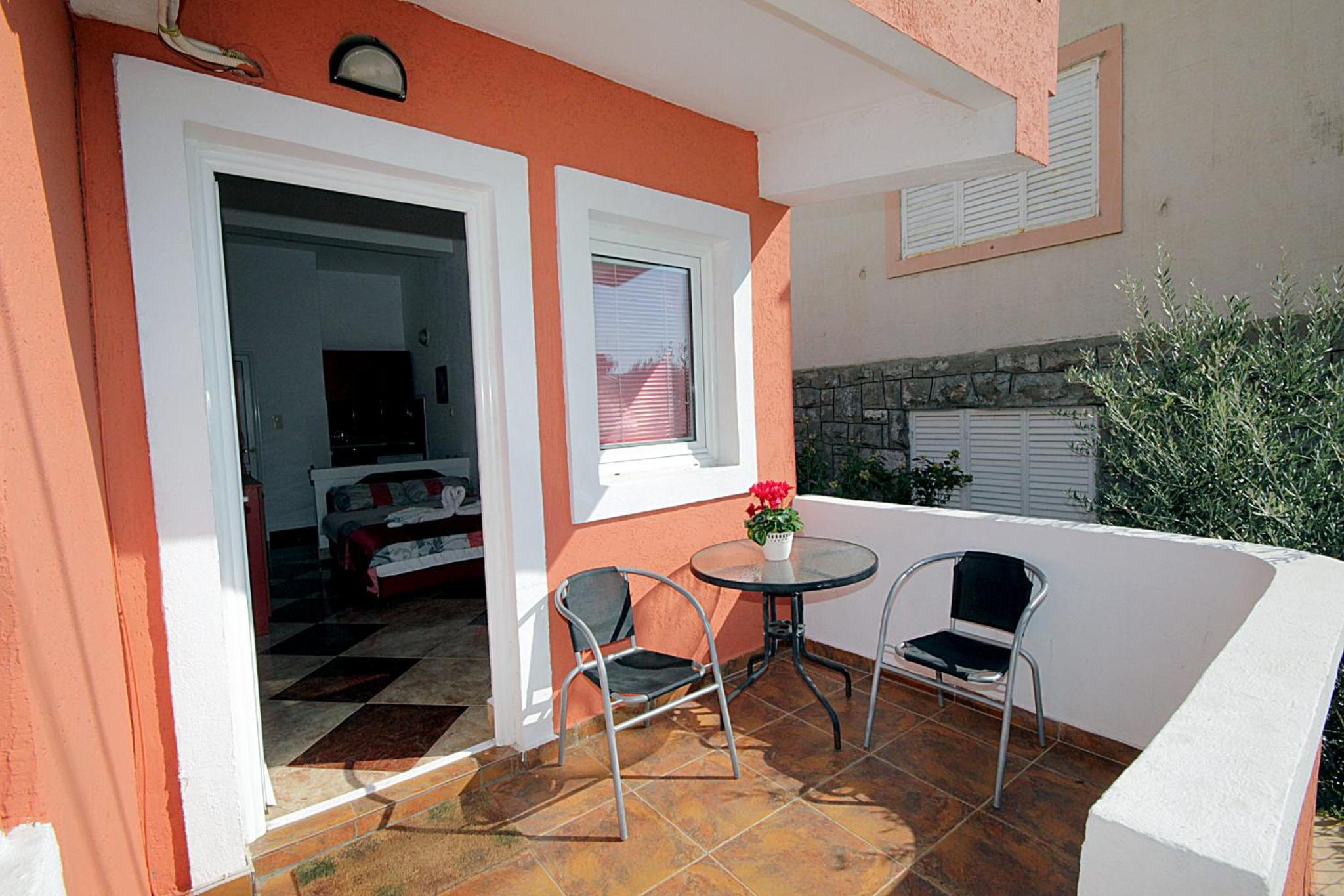 Studio with Terrace