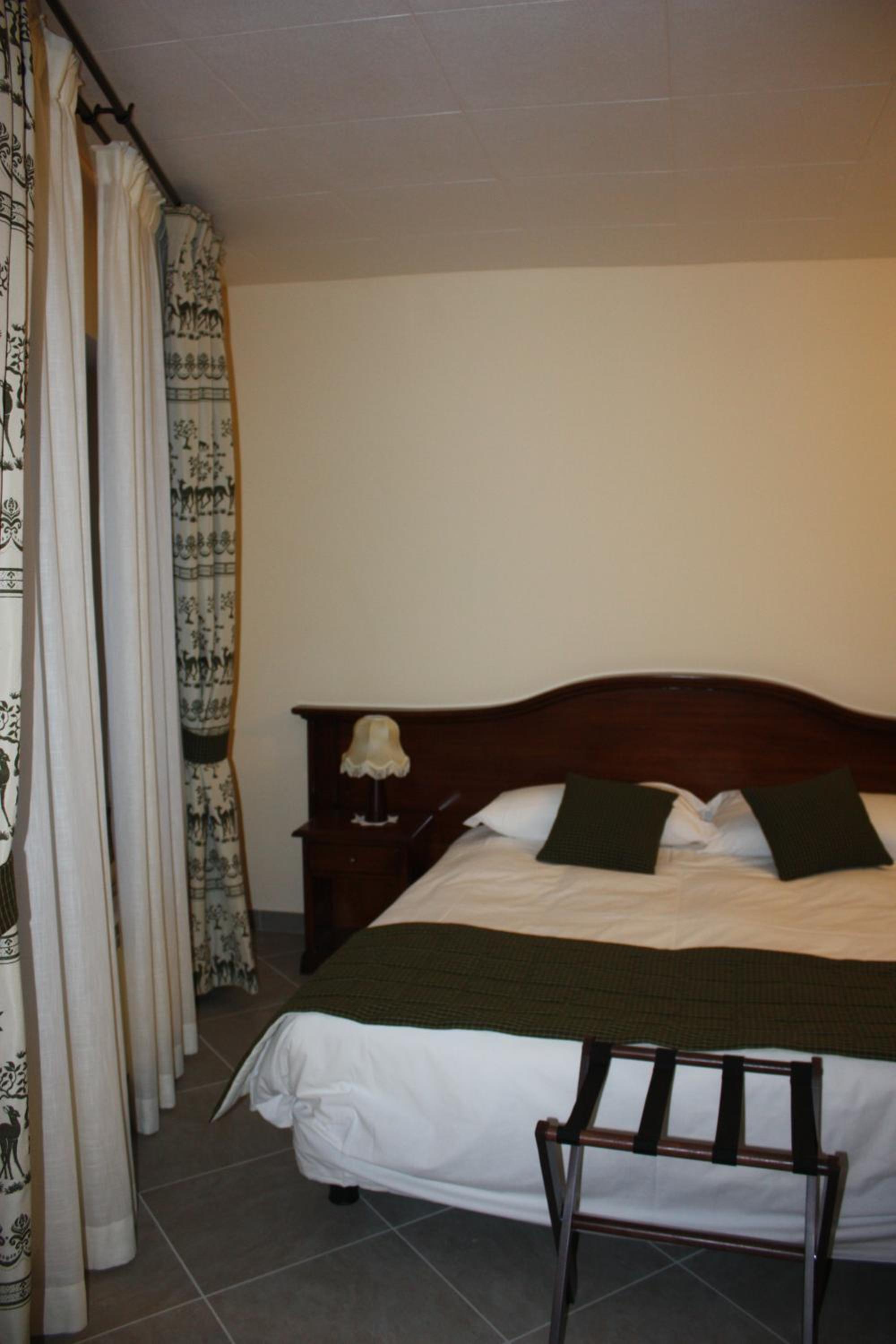 Standard Double Room - Photo 1