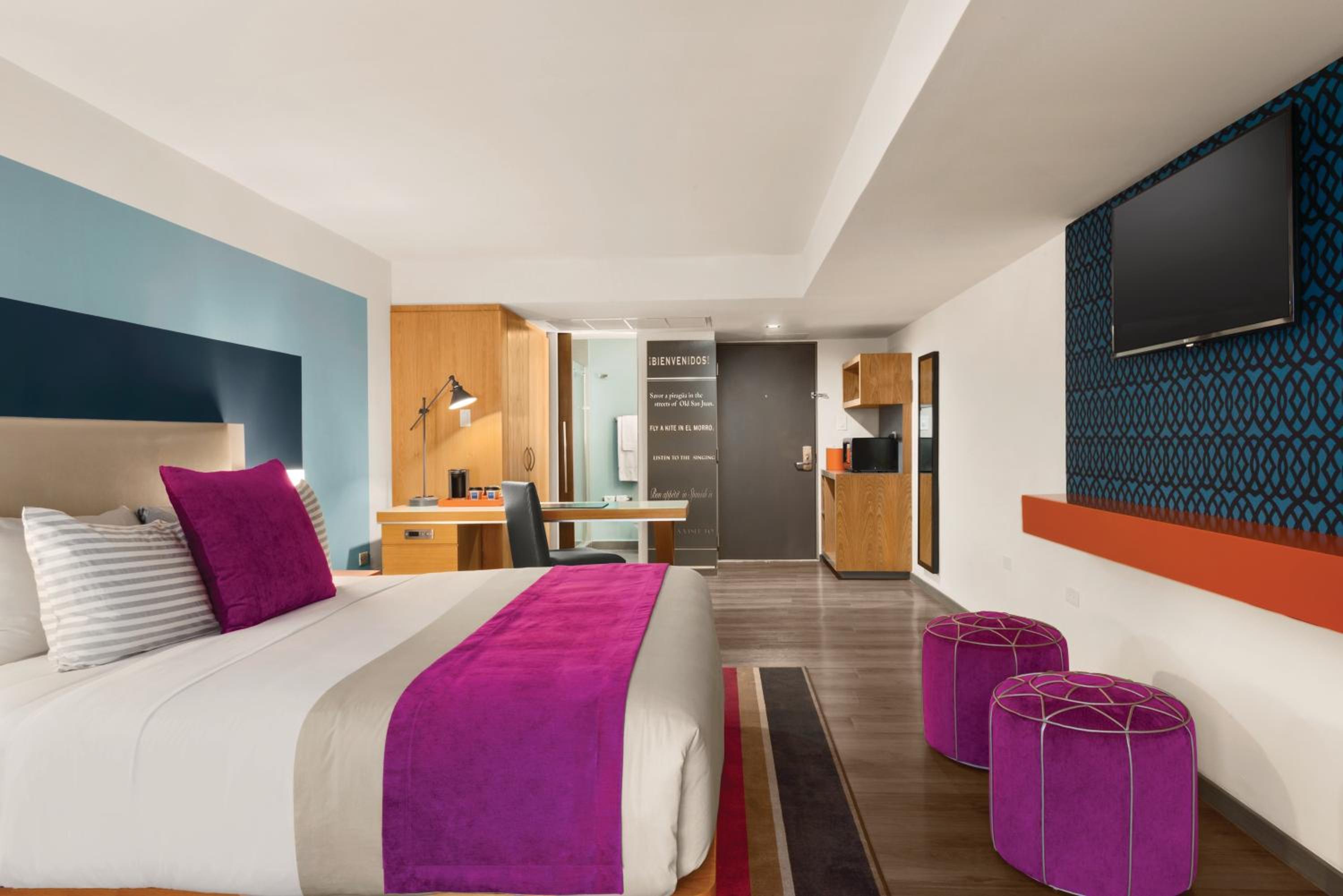 Premier King Room - Mobility Access - Photo 2