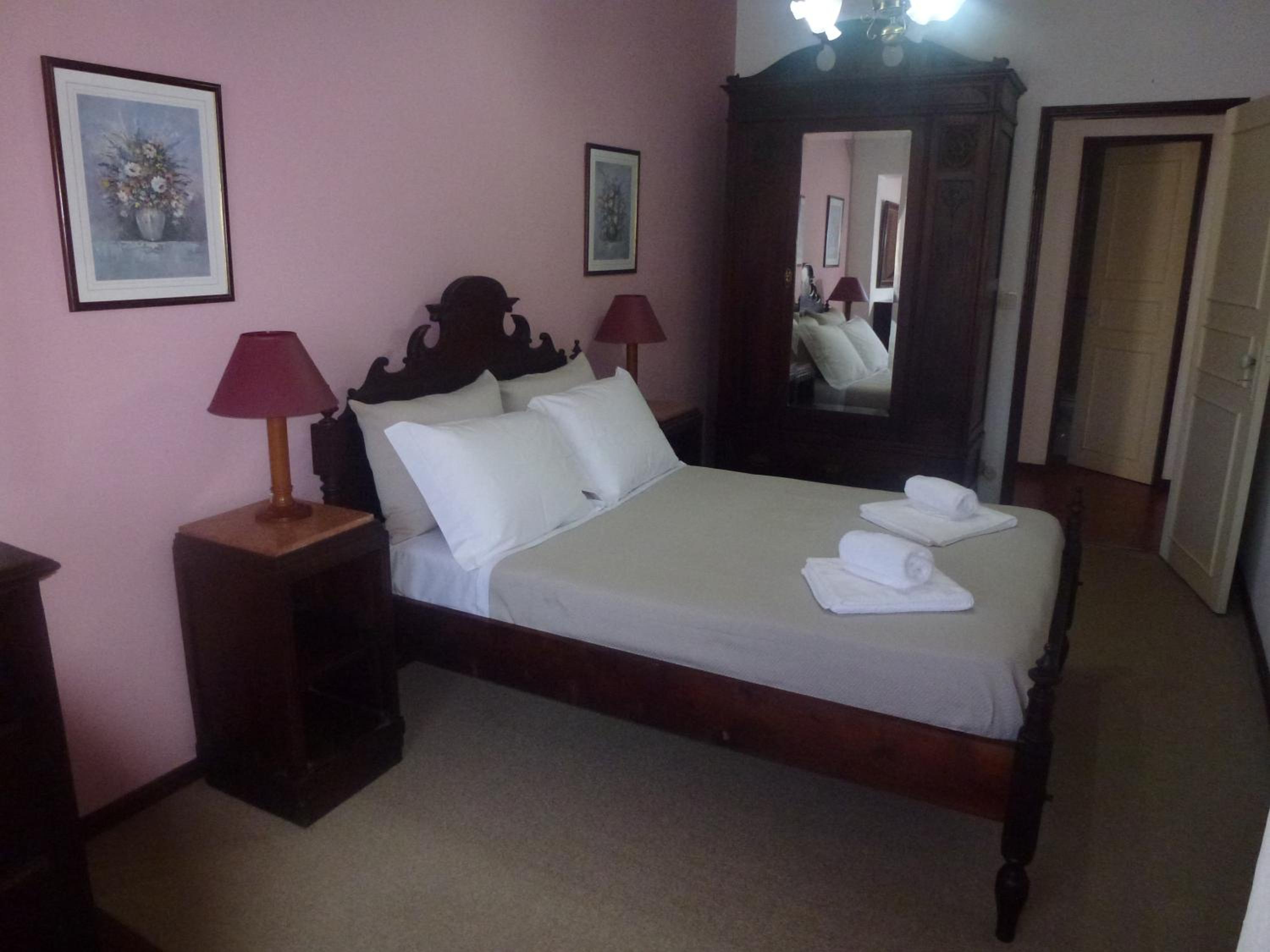 Double Room with Private Bathroom photo 3