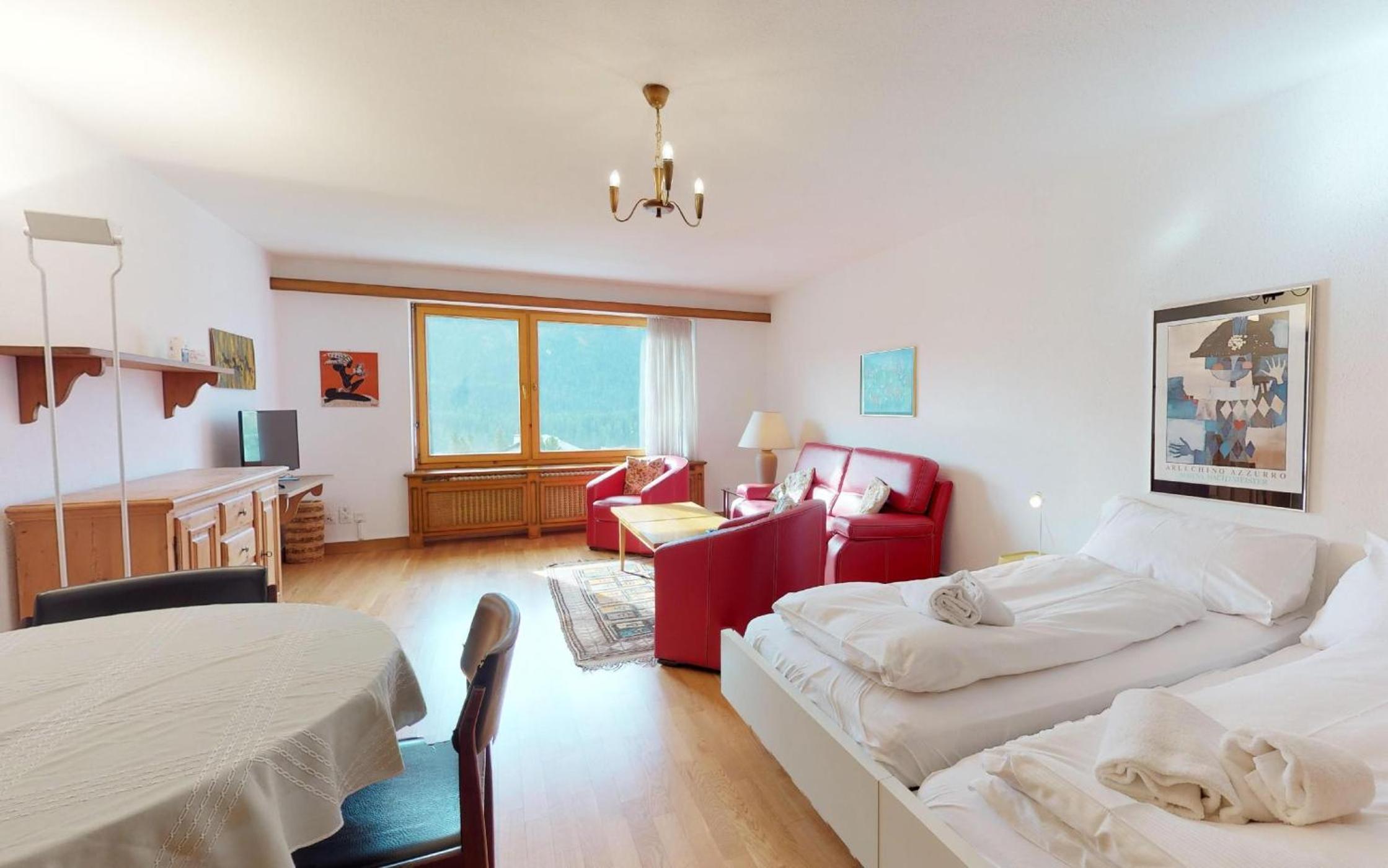 Apartment with Mountain View photo 1