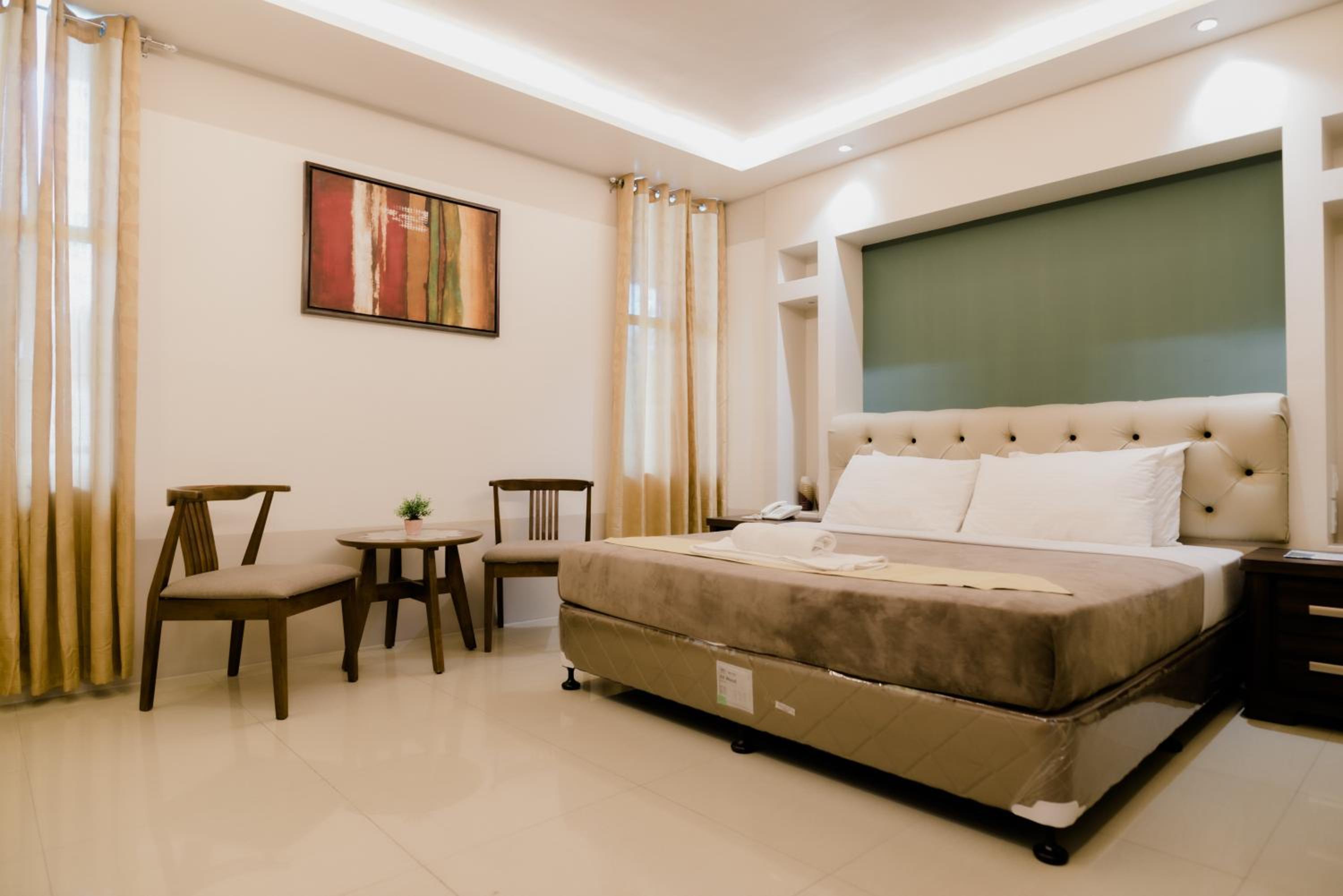 Executive Suite
