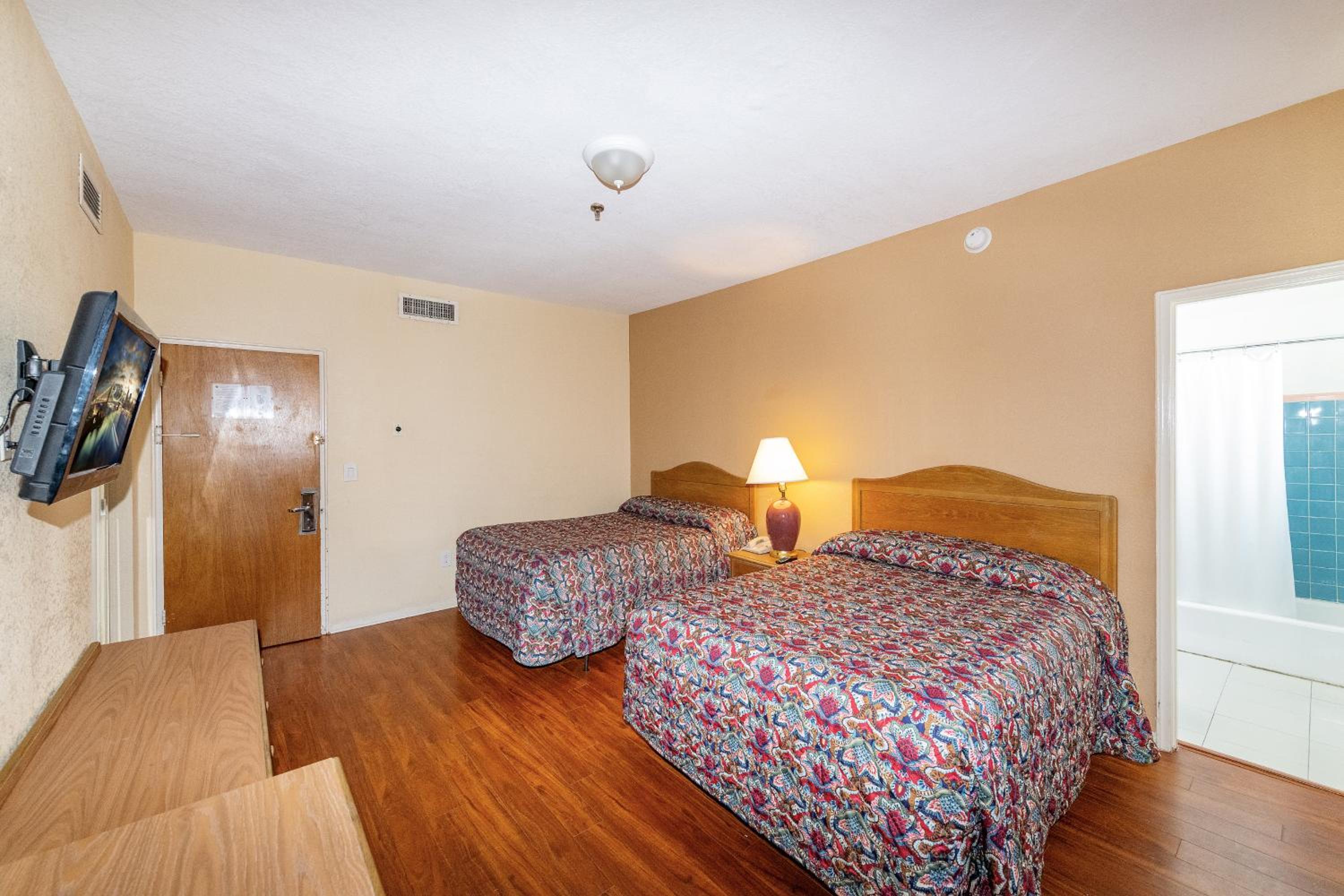 Deluxe Double Room - Photo 1