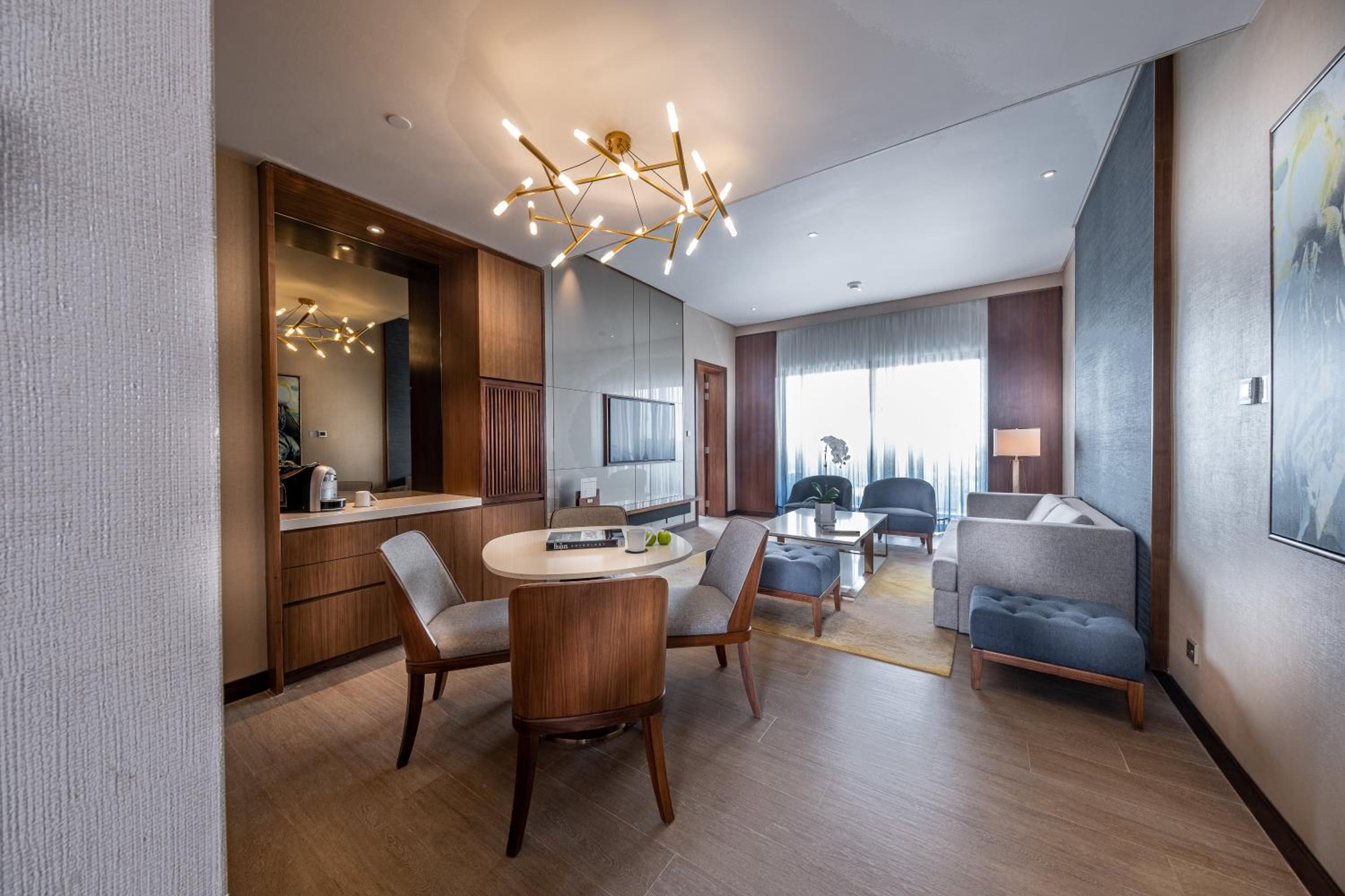 Executive Suite
