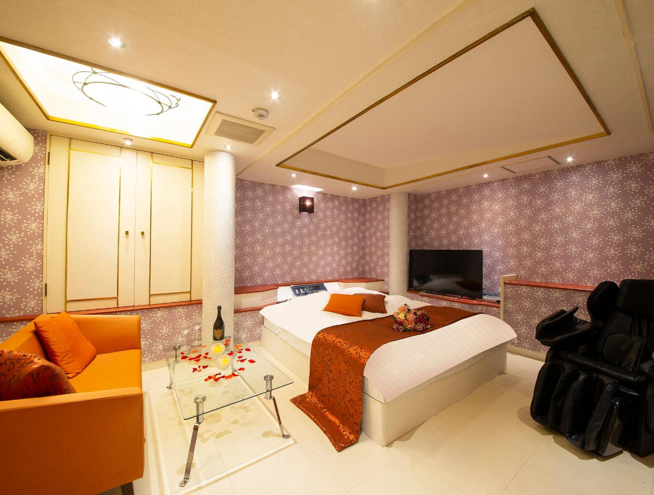 Economy Double Room photo 1