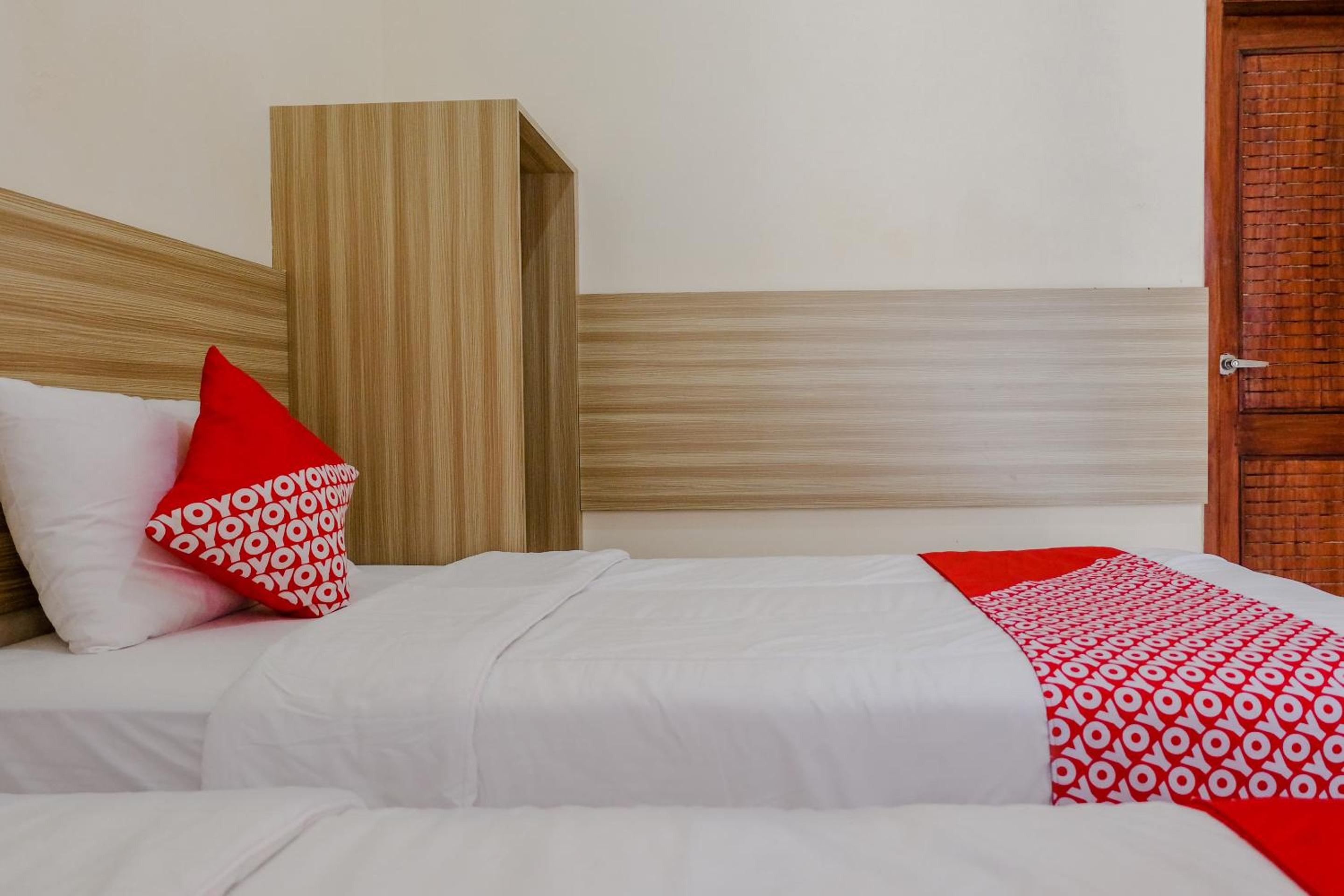 Standard Twin Room photo 2