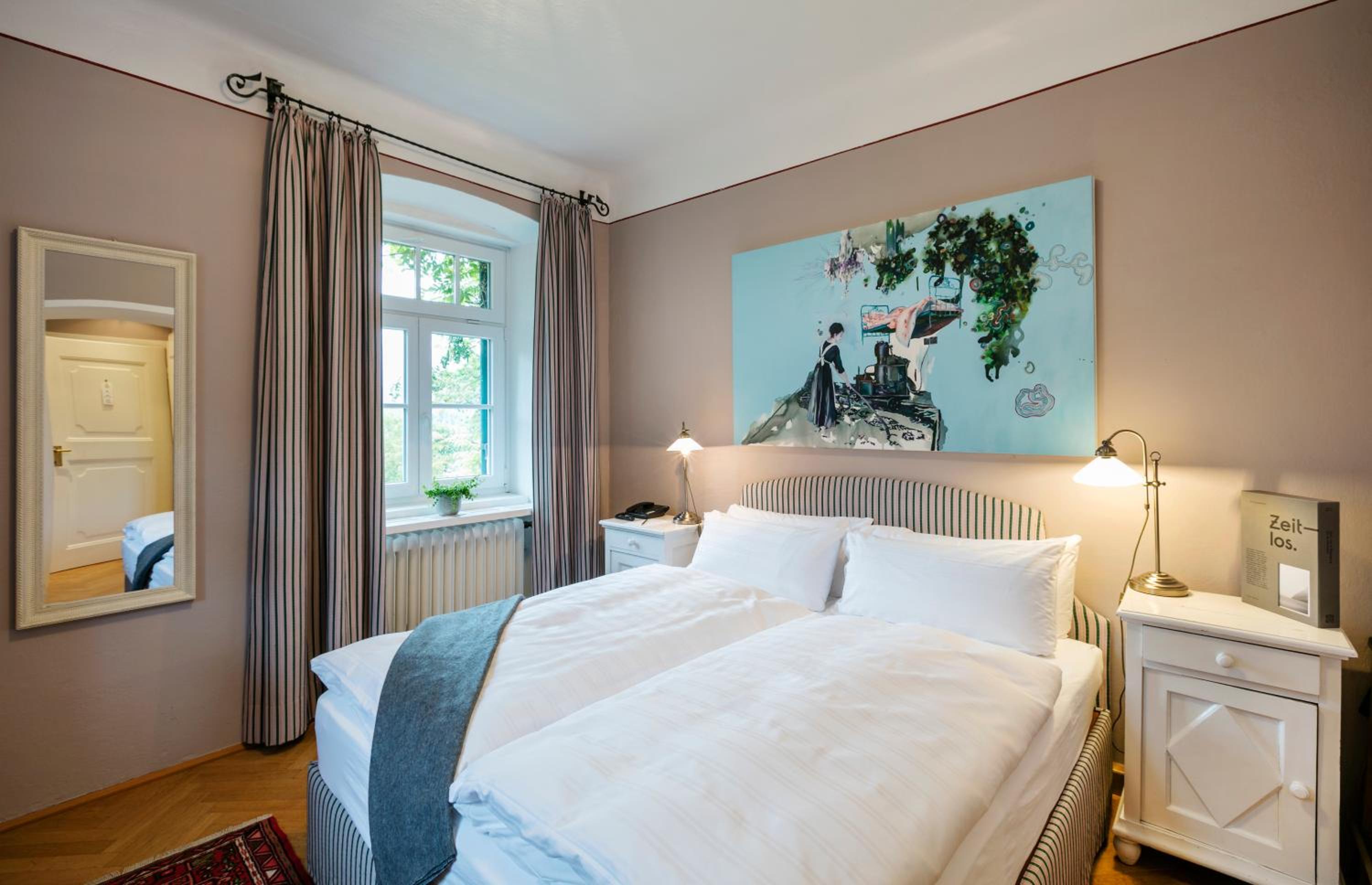 Small Double Room photo 1