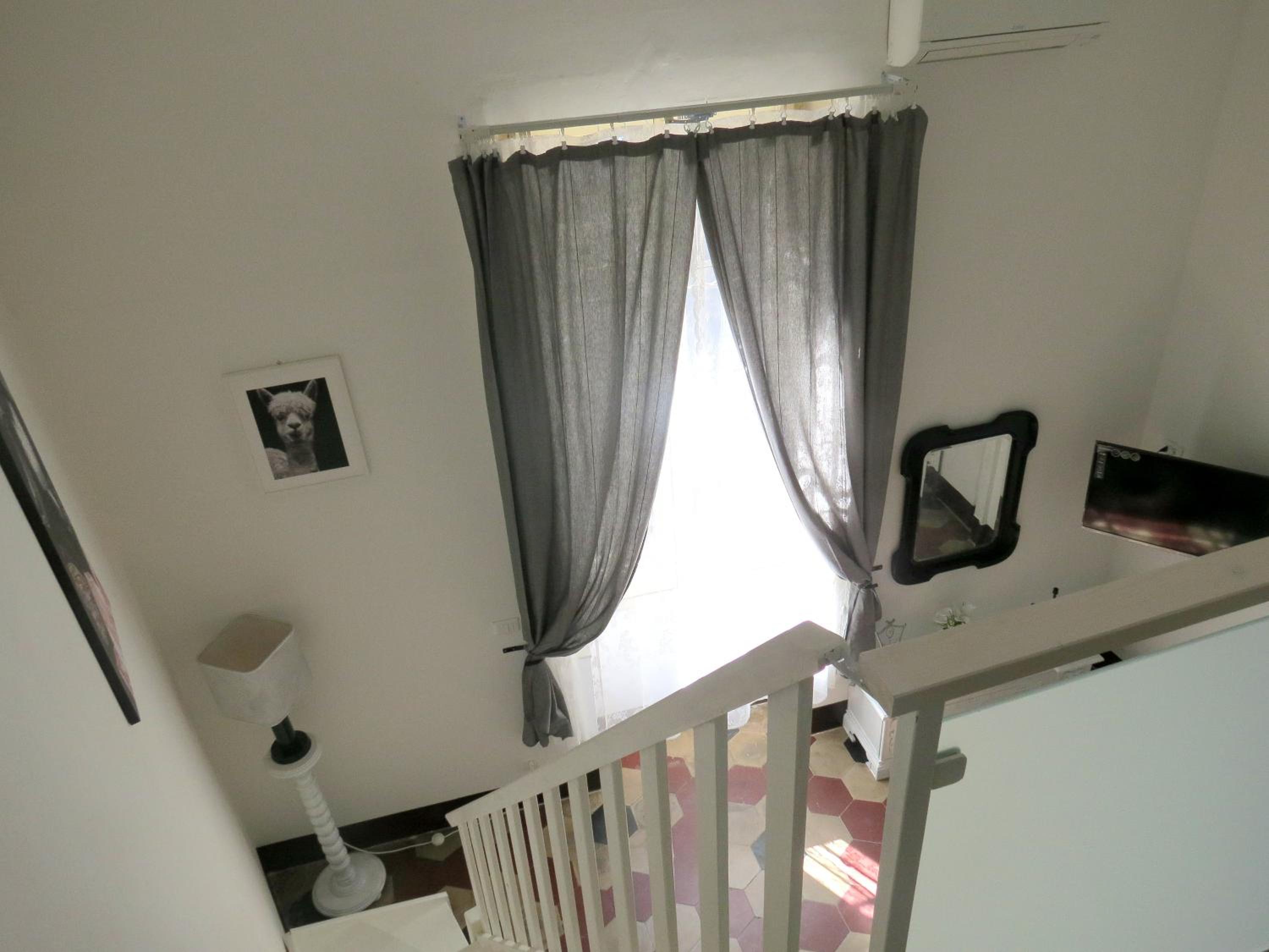 One-Bedroom Apartment - Photo 5