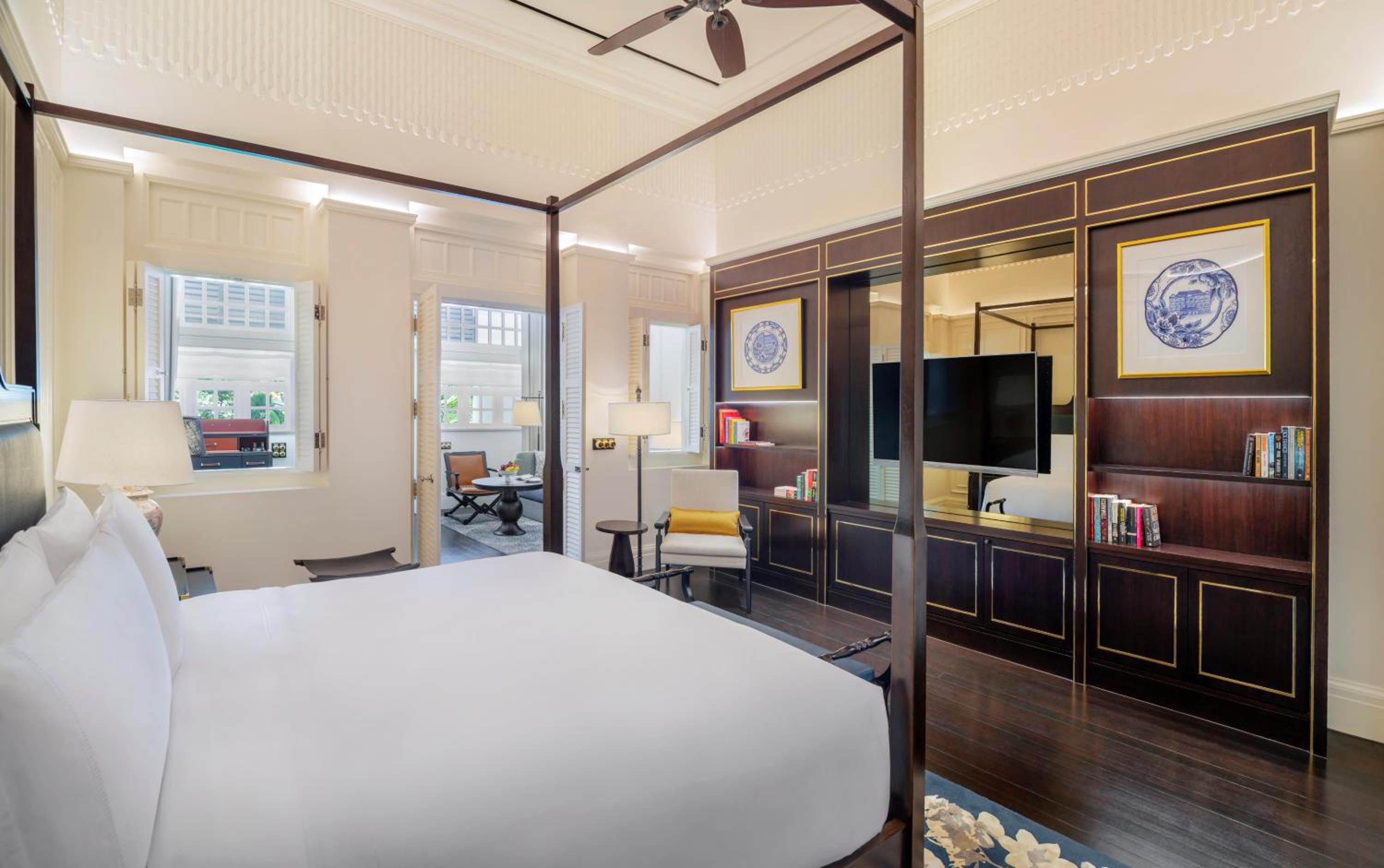 Personality King Suite