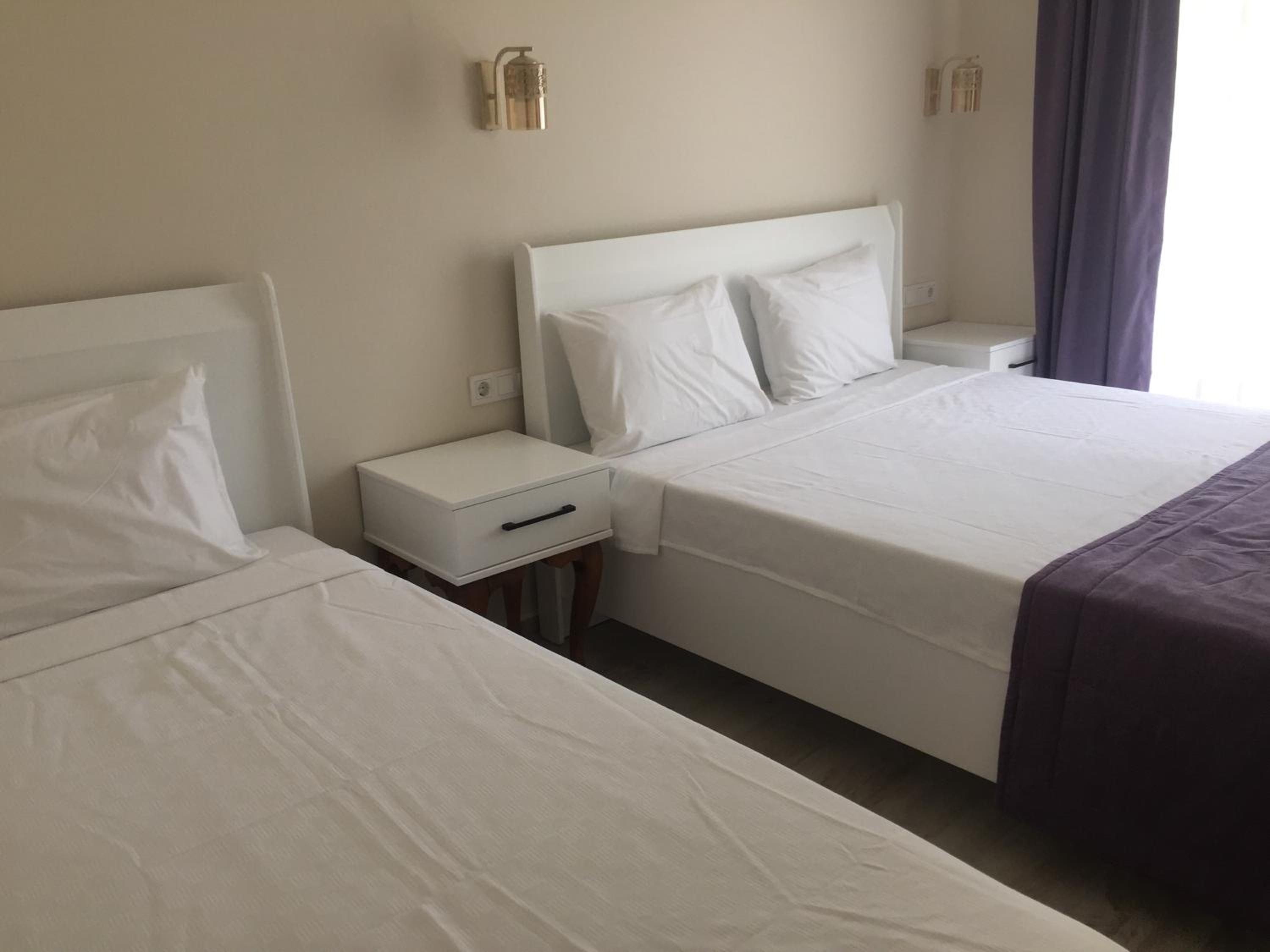 Triple Room with Garden View - Photo 5