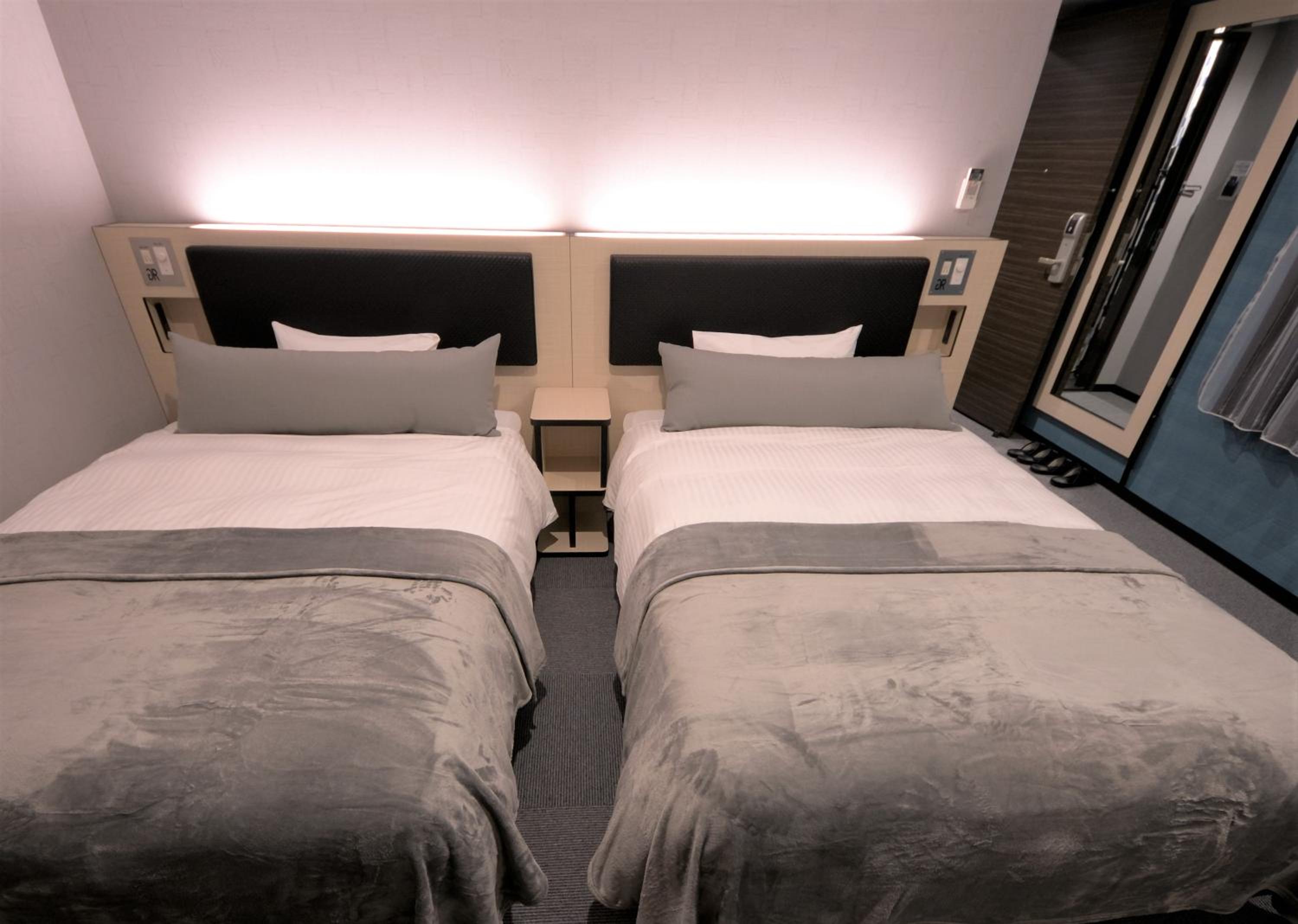 Twin Room A(Two Small Double Beds) - Non-Smoking	 - Photo 11