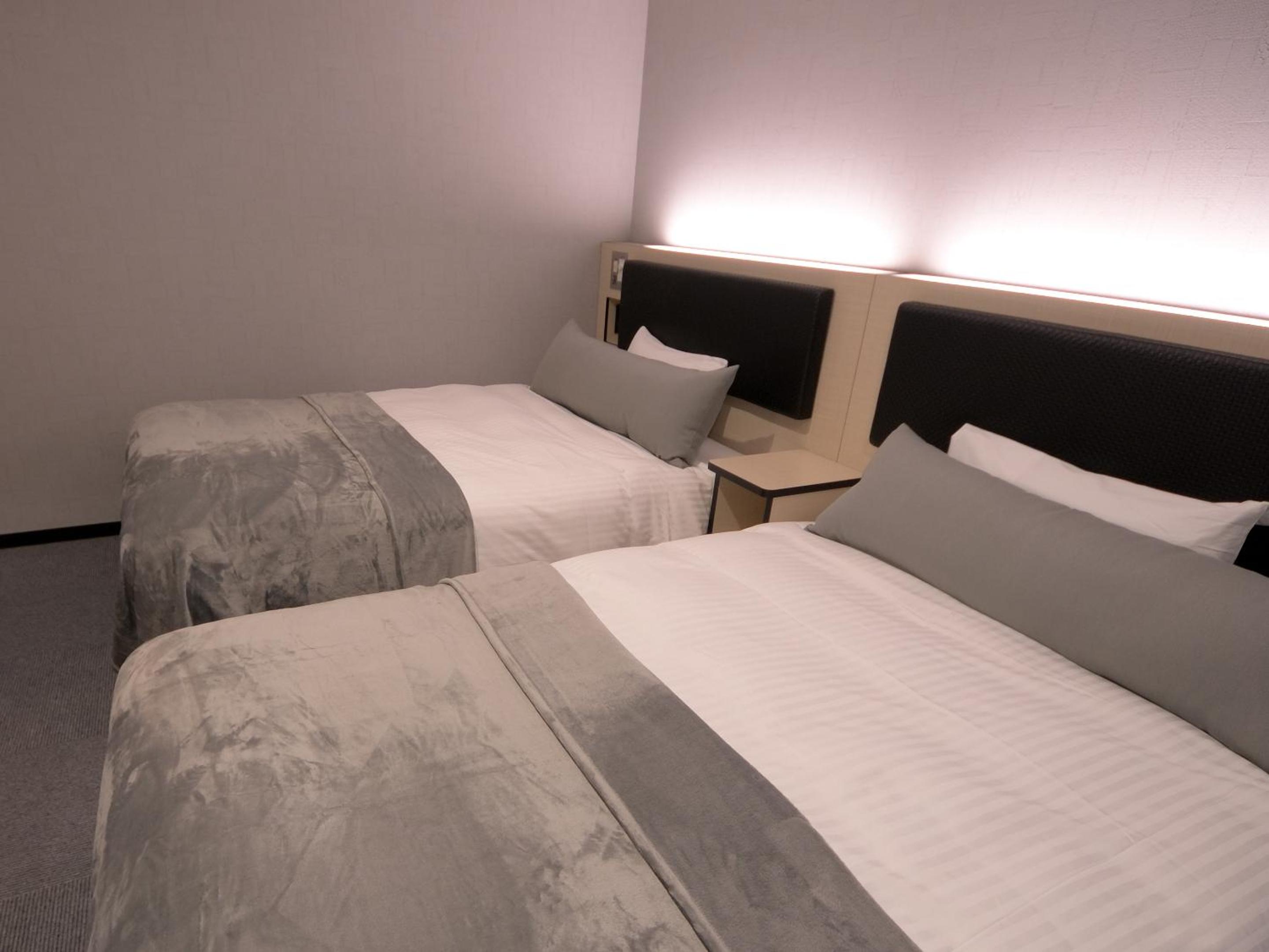 Twin Room A(Two Small Double Beds) - Non-Smoking	 - Photo 10