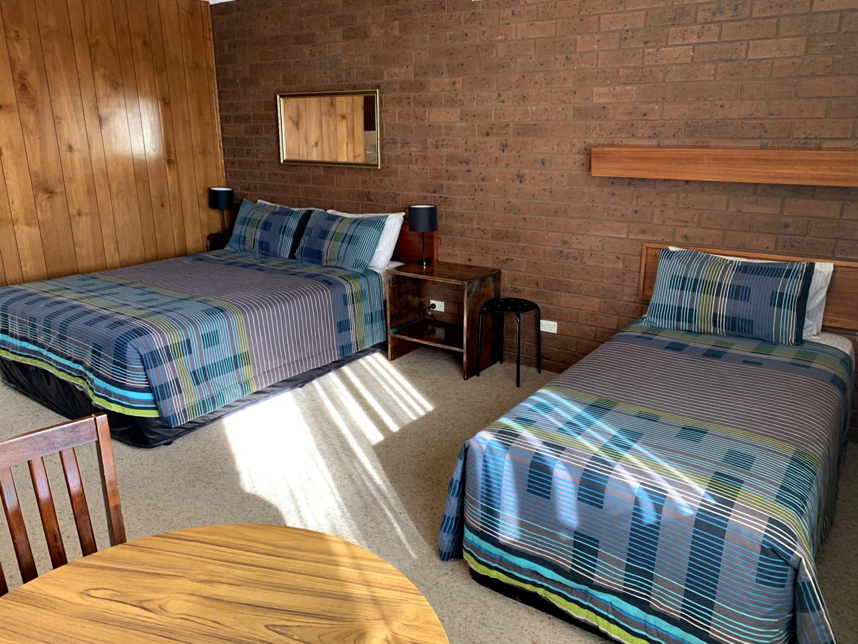 Standard Twin Room photo 2