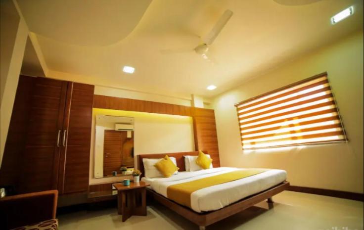 Superior King Room - Photo 4
