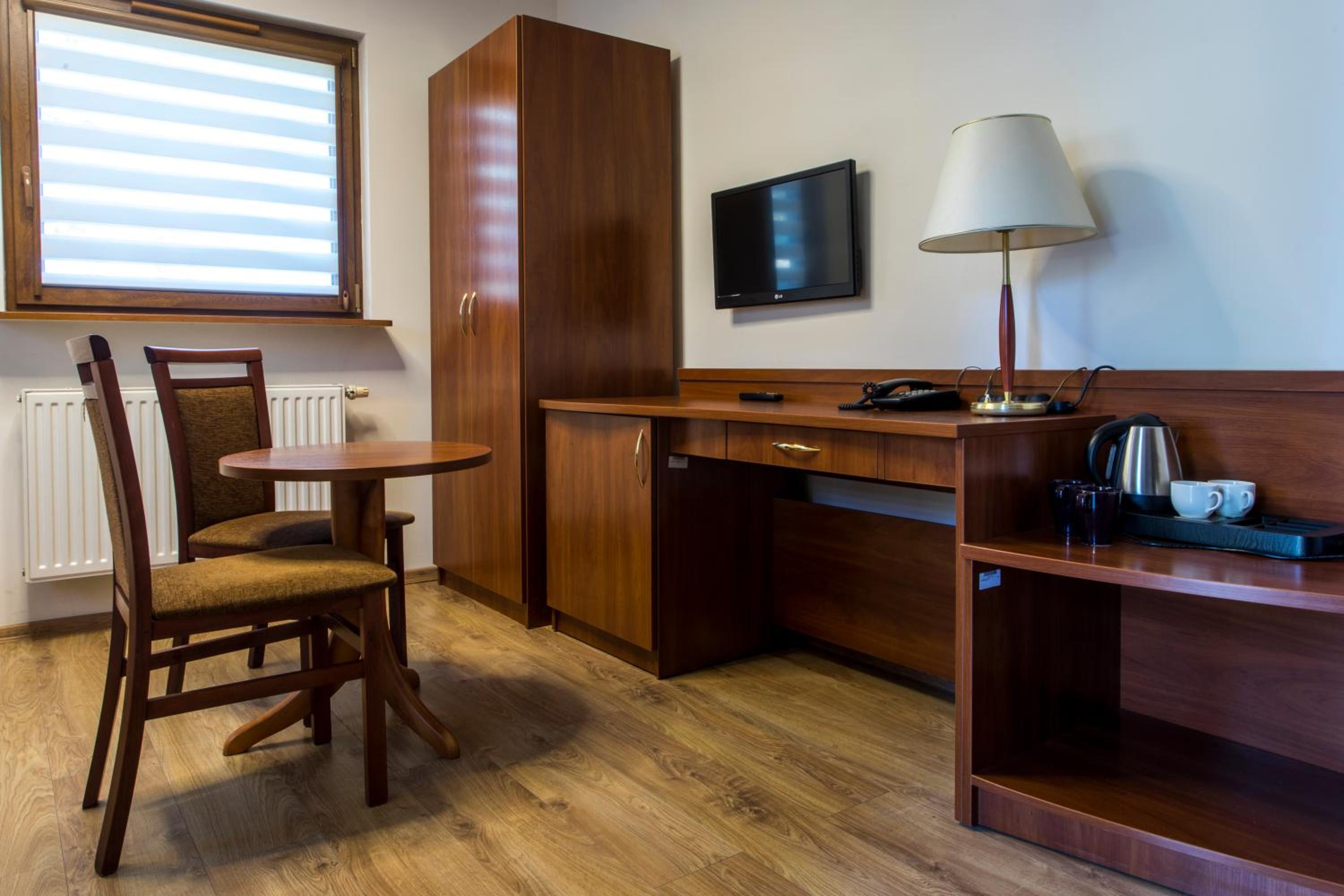 Deluxe Twin Room - Photo 2