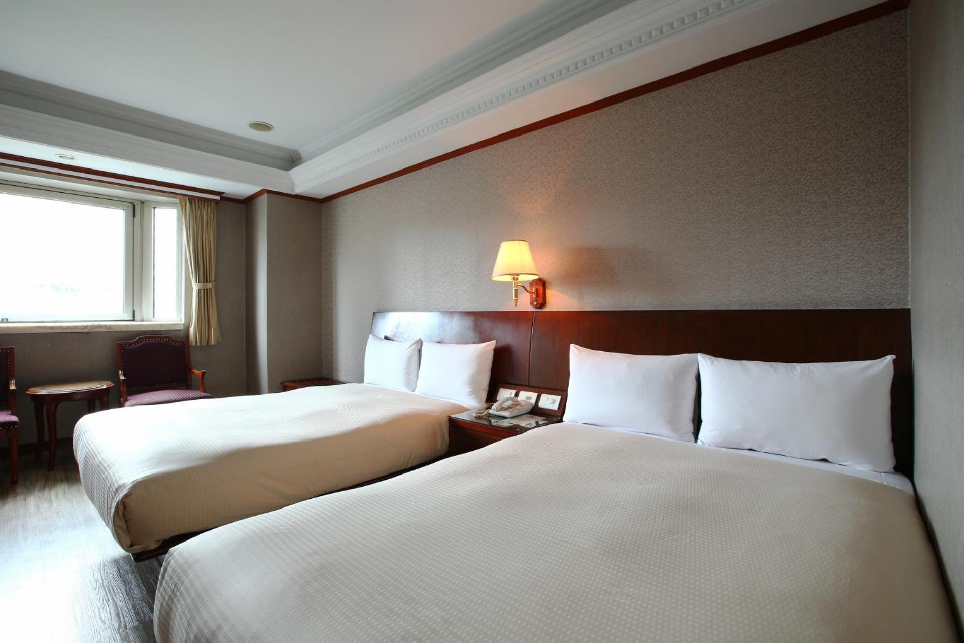 Standard Quadruple Room photo 2