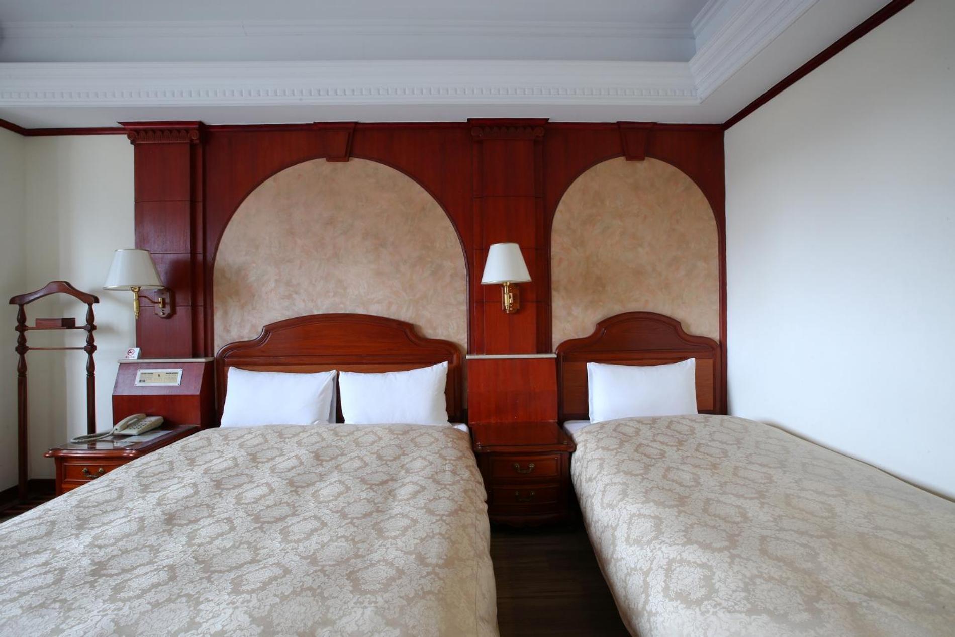 Standard Triple Room photo 3