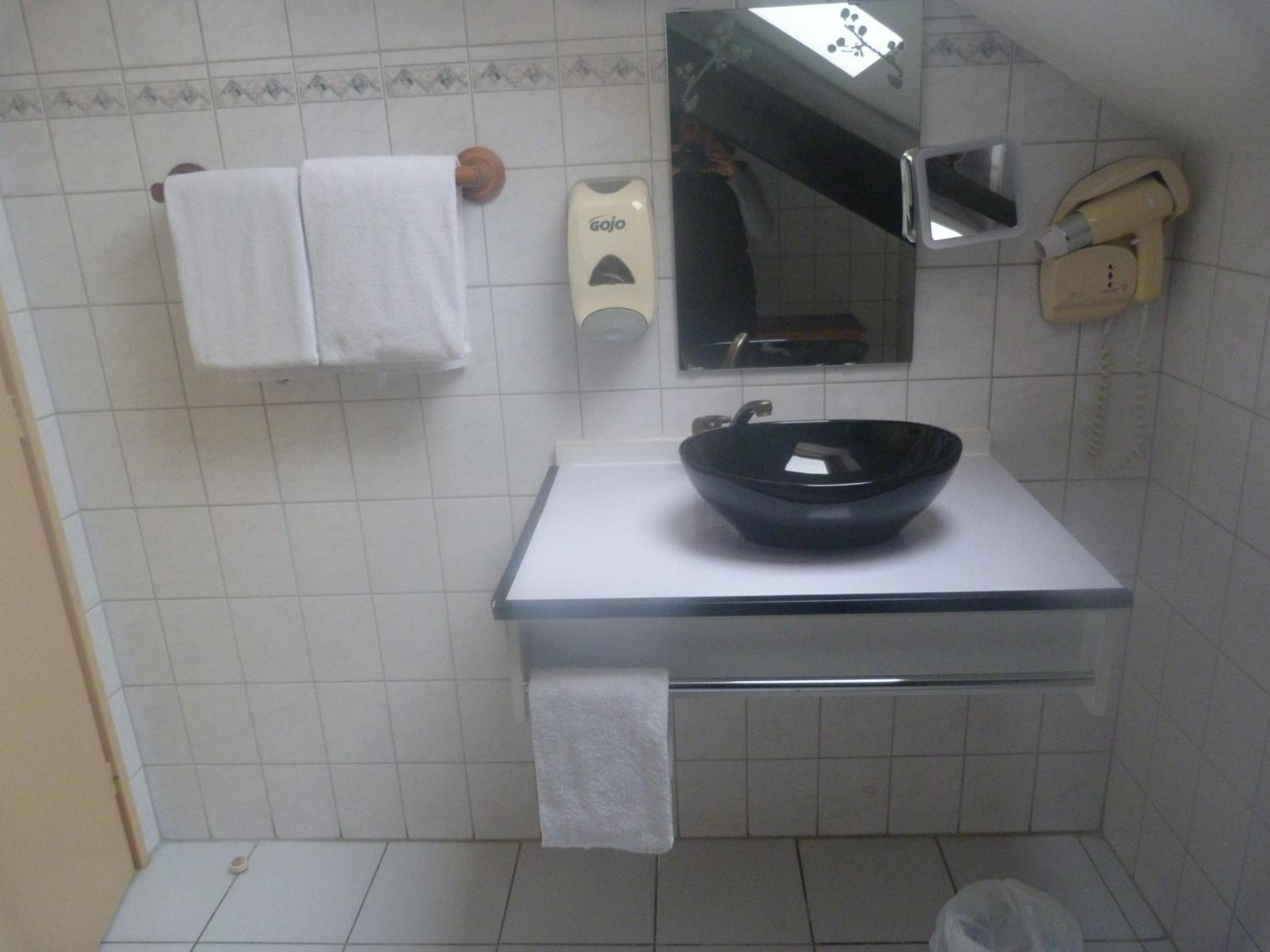 Double Room - Photo 2