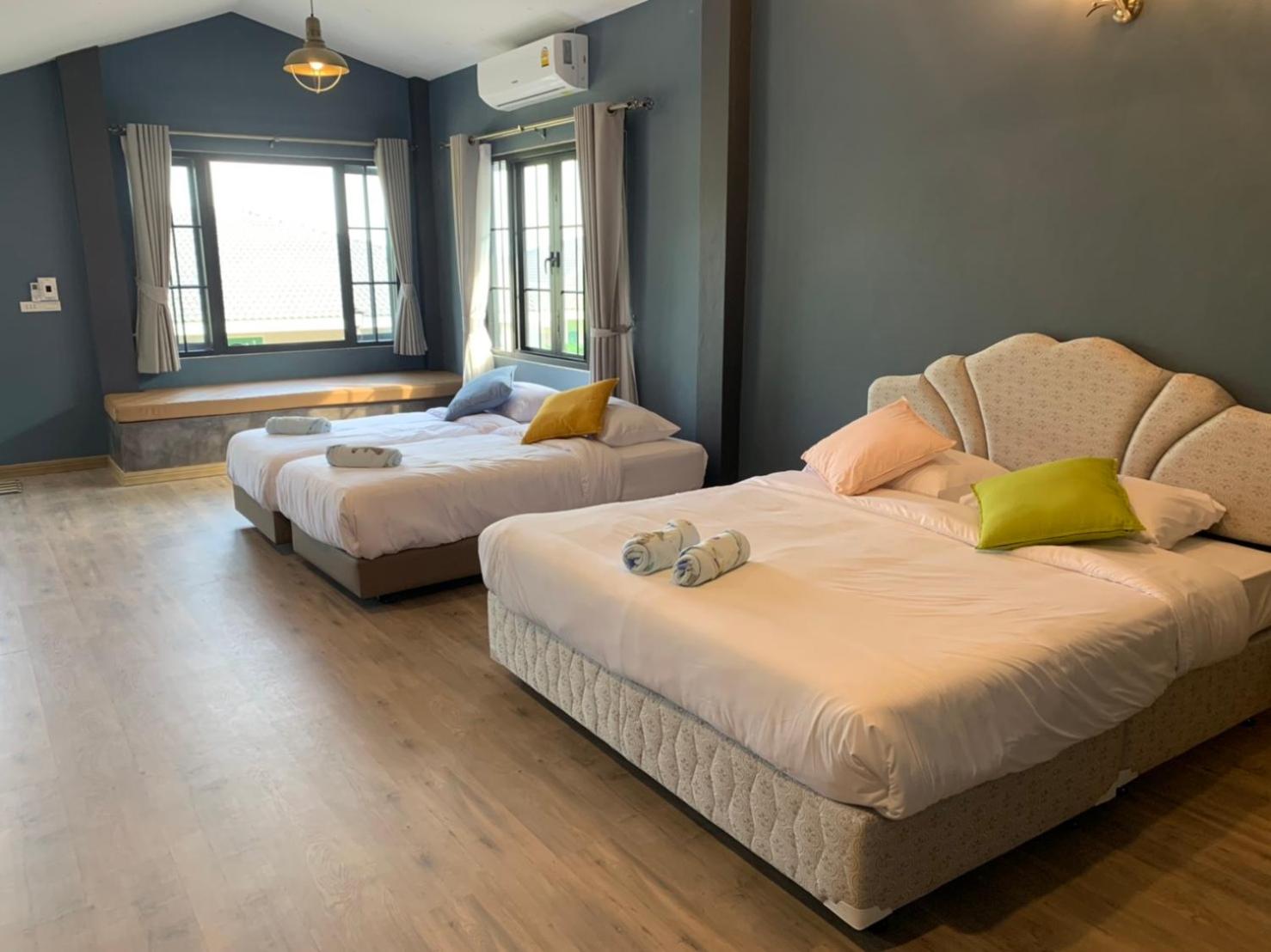 Superior Quadruple Room - Photo 7