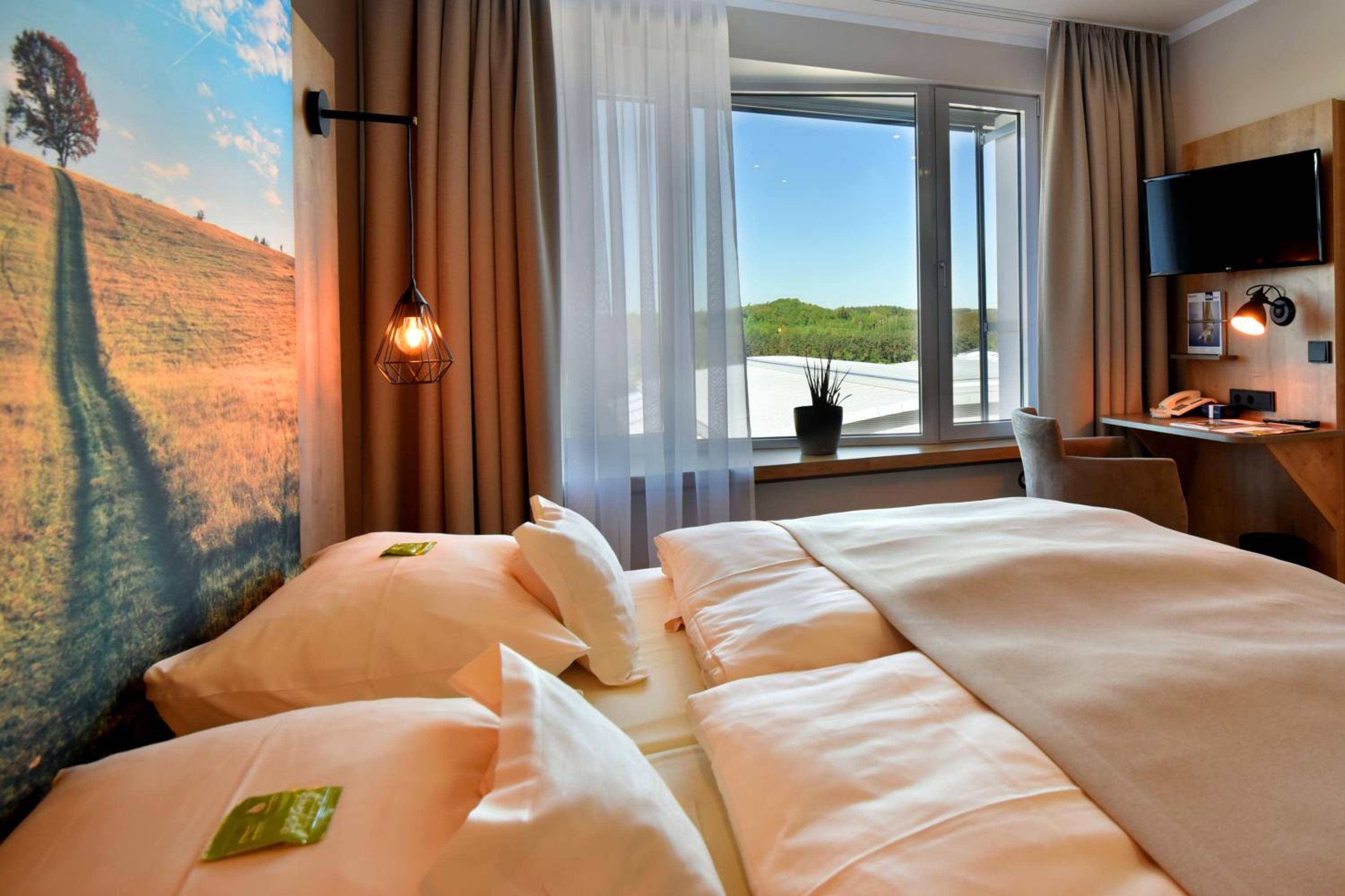 Junior Suite - Lake Side photo 3