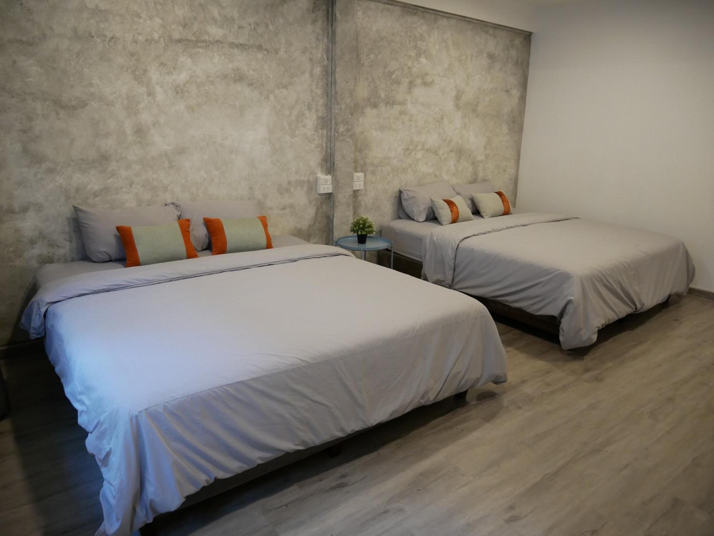 King Room With Two King Beds photo 3