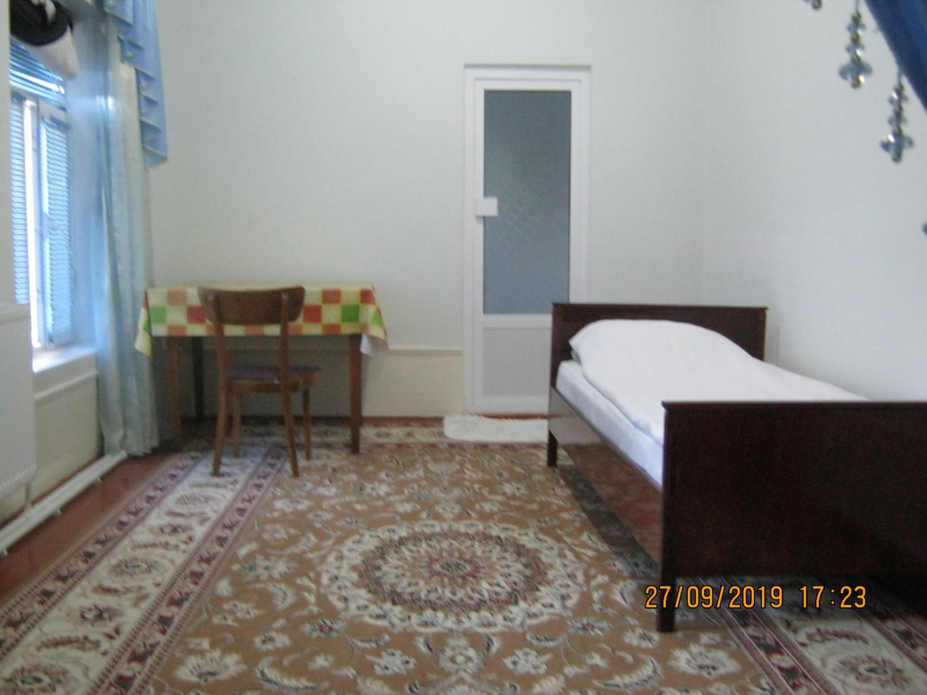 Single Room With Private Bathroom photo 1