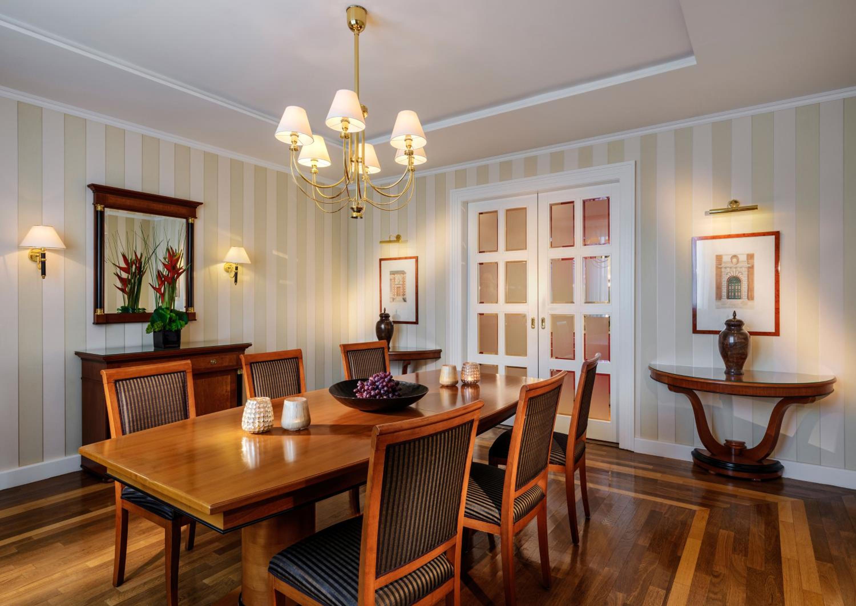 Presidential Suite photo 2
