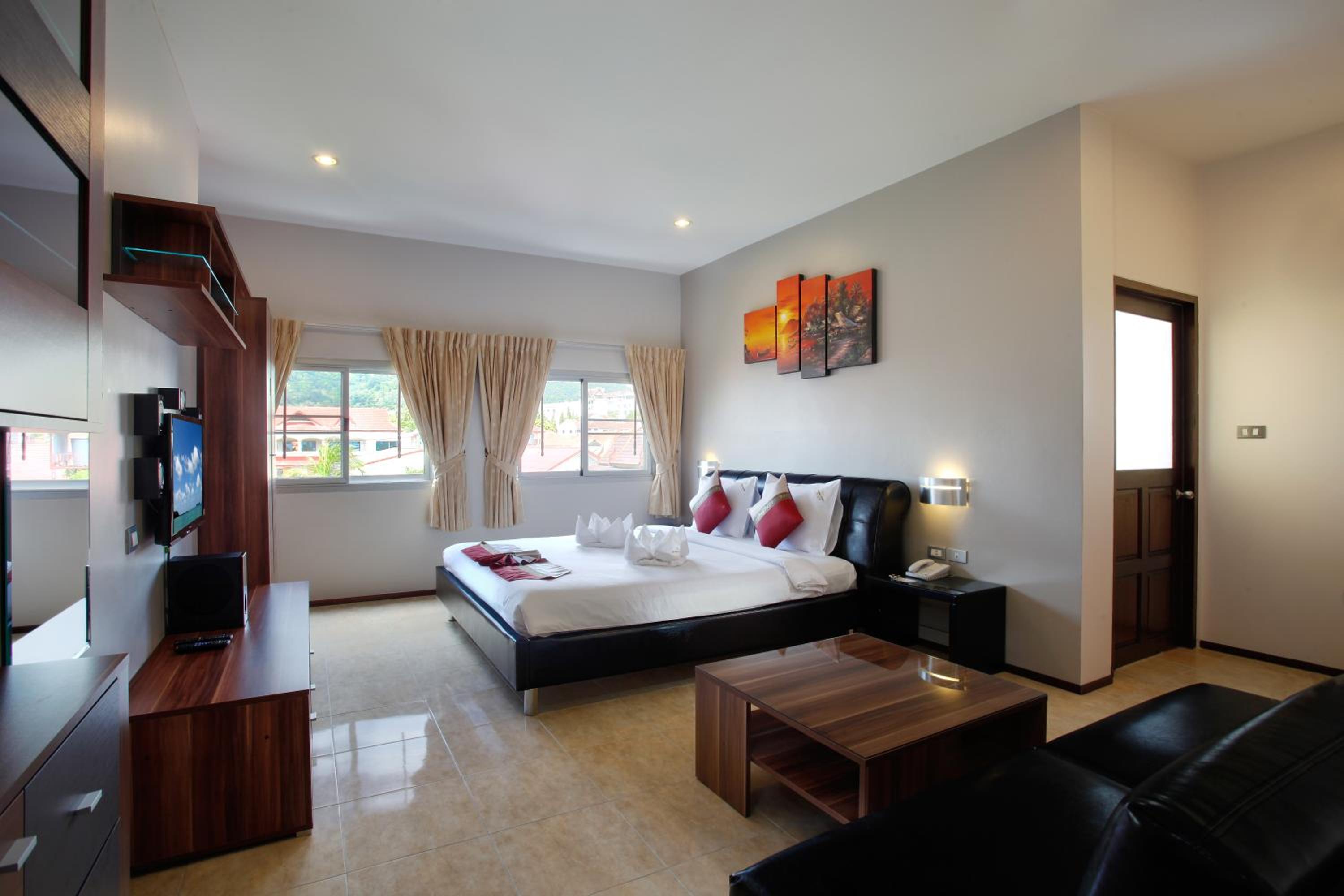 Deluxe Double Room - Photo 1