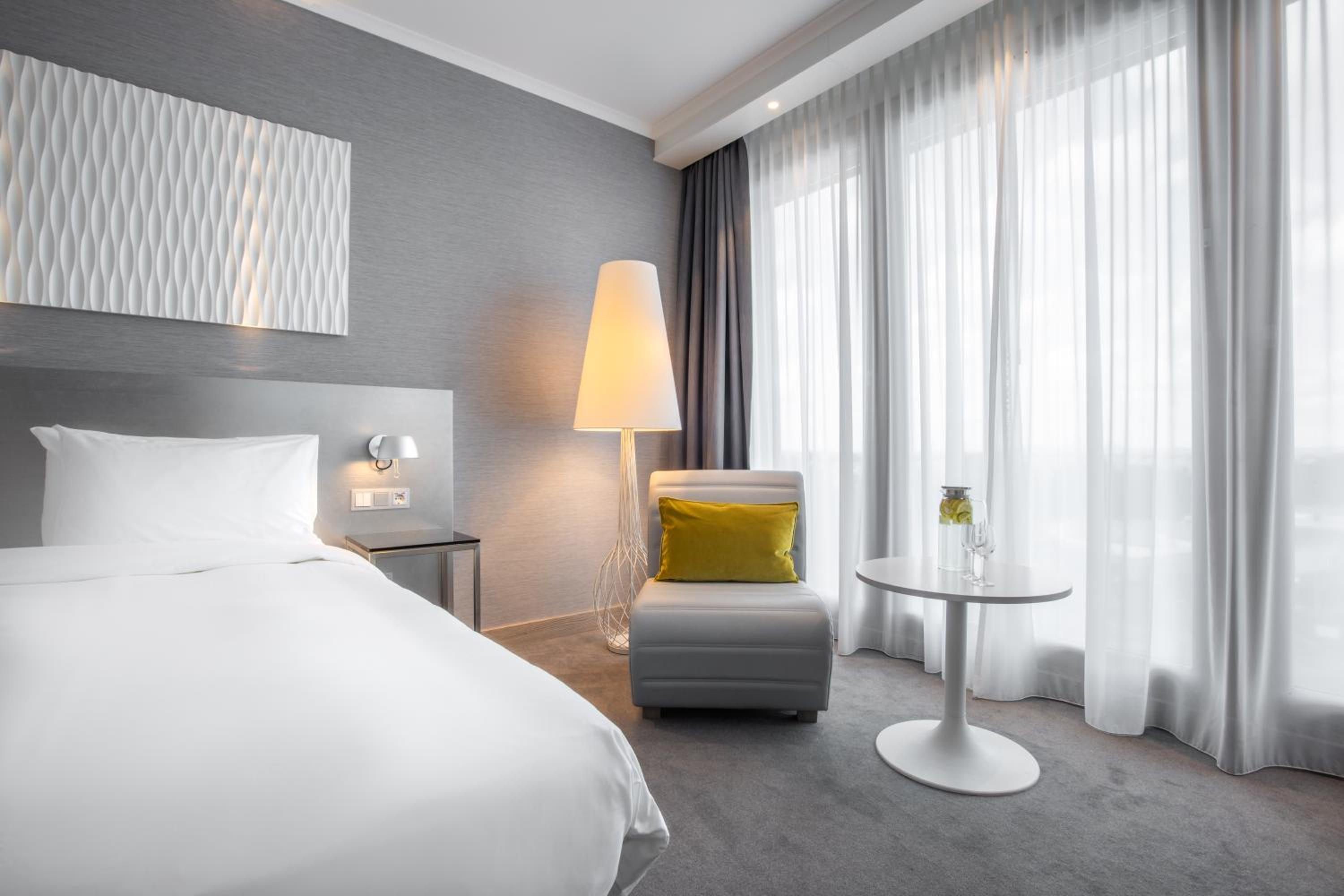 Standard Room - Photo 9
