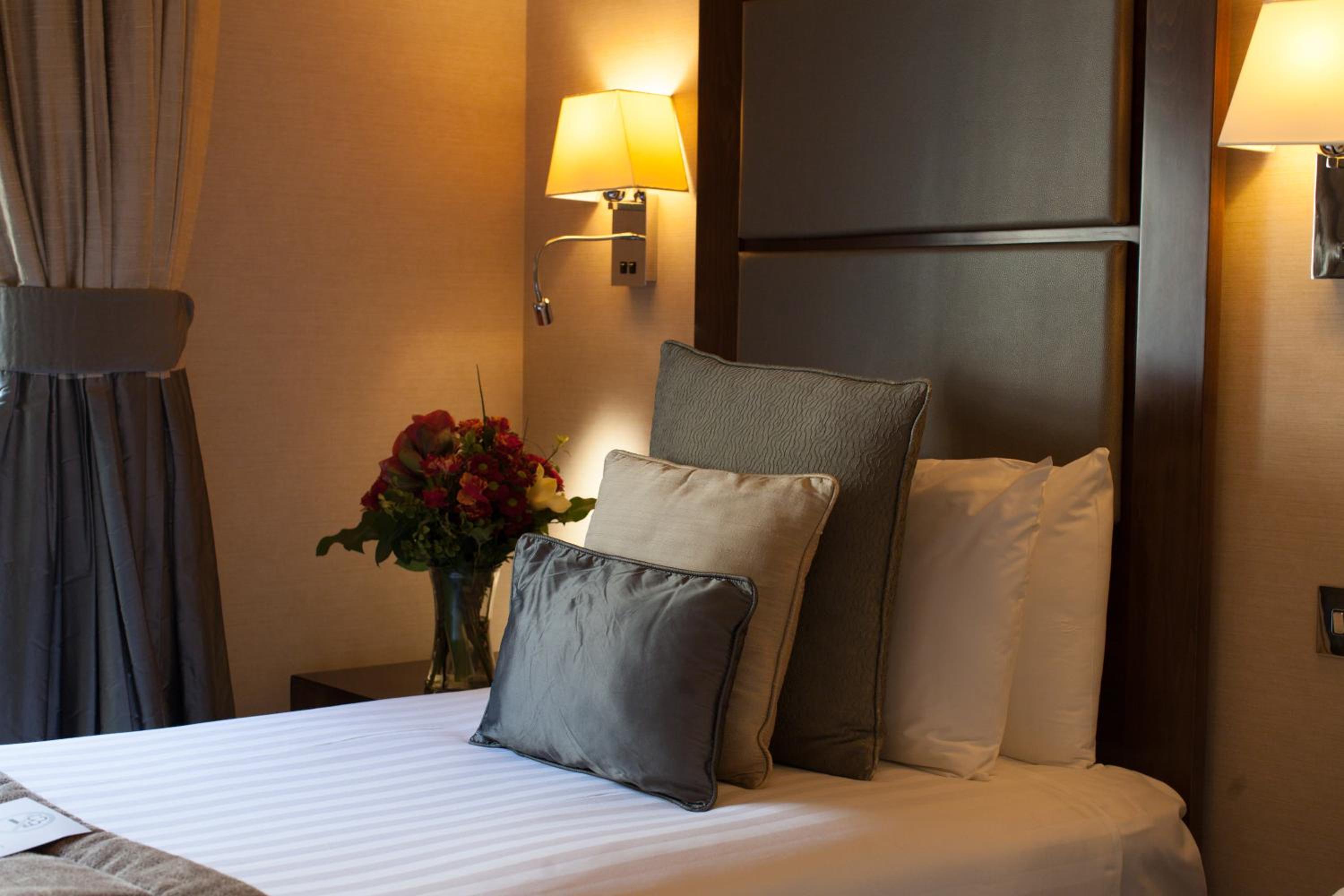 Standard Single Room photo 2