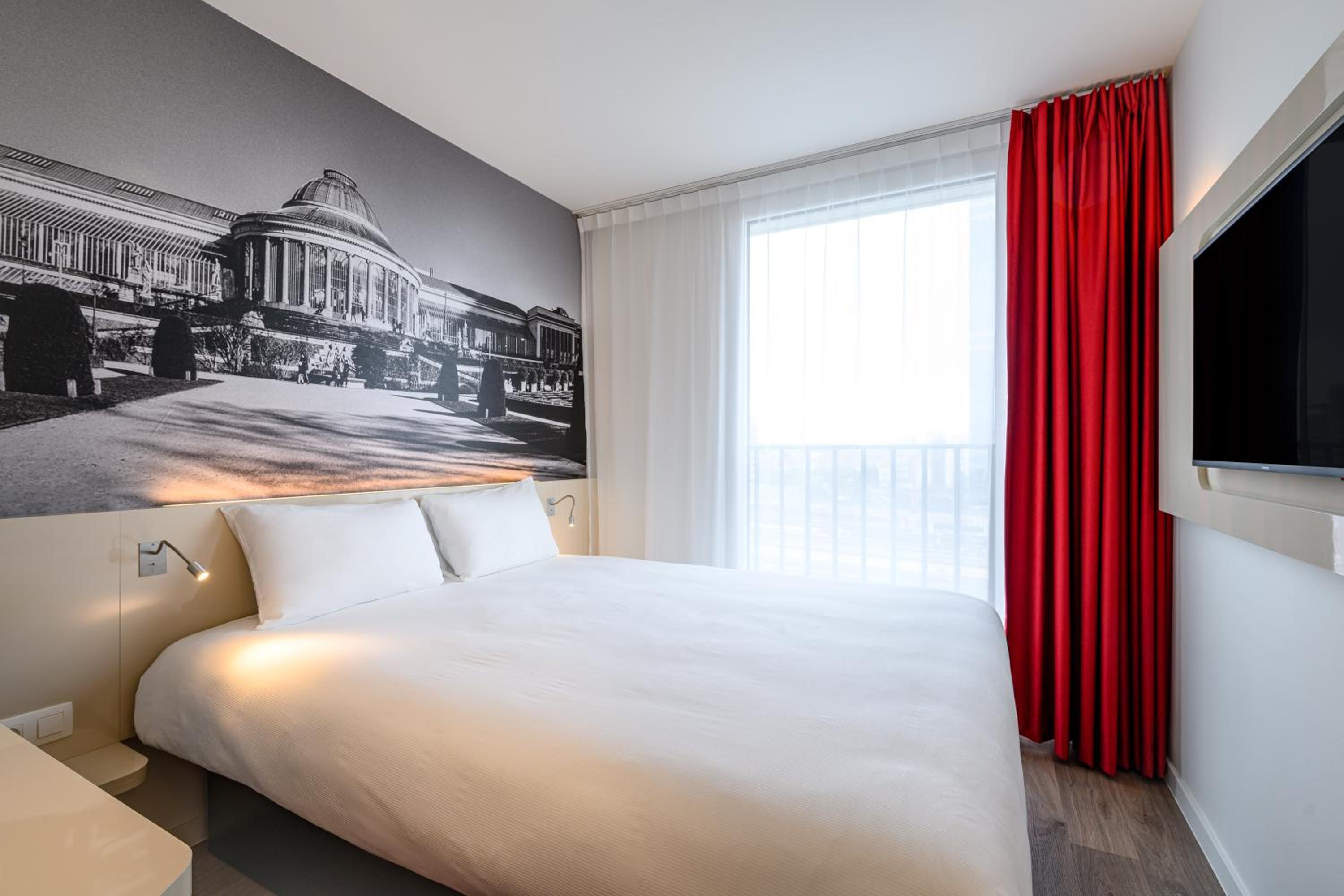 Double Room - Photo 4