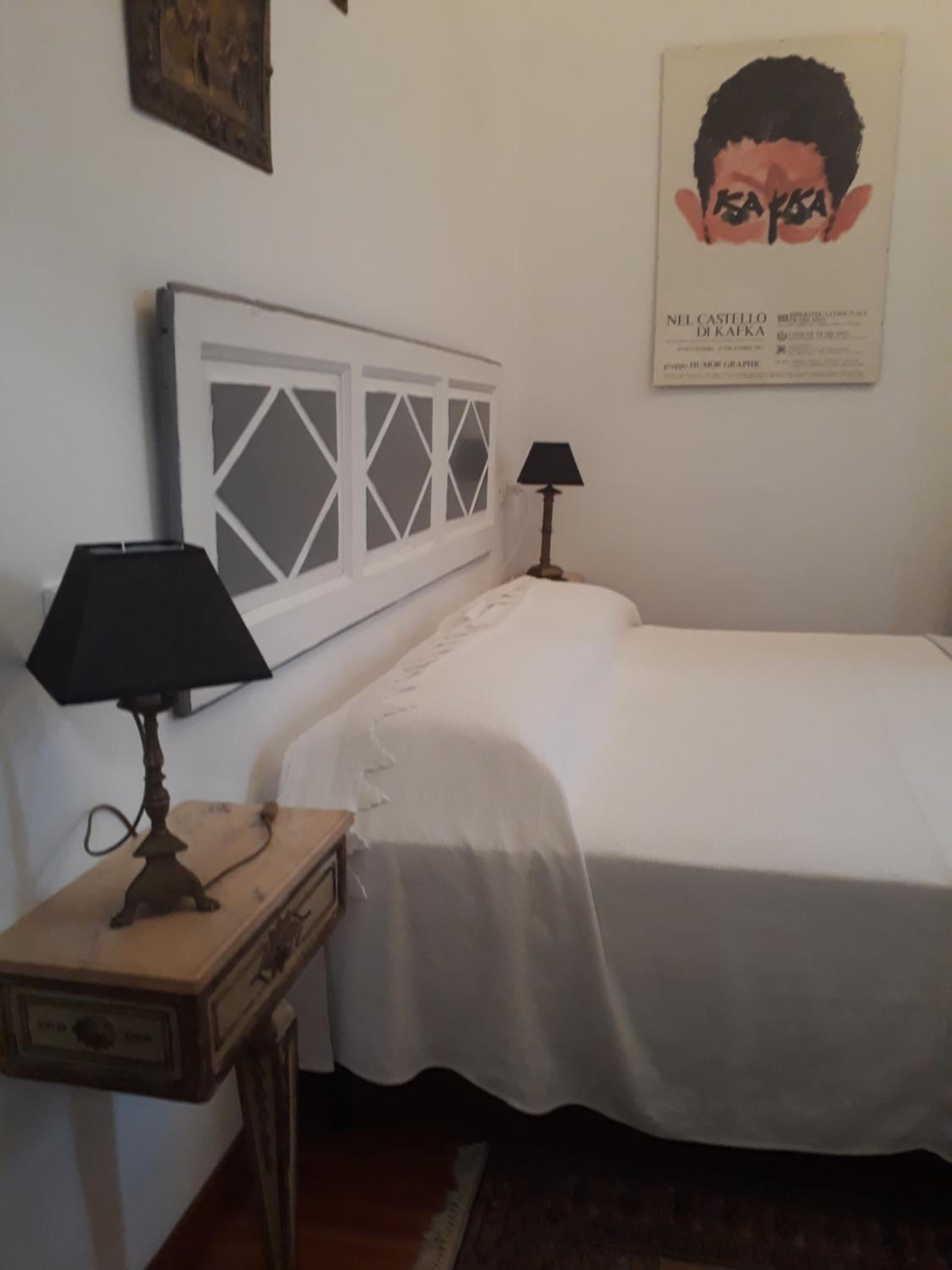 Double Room with Private Bathroom - Photo 7