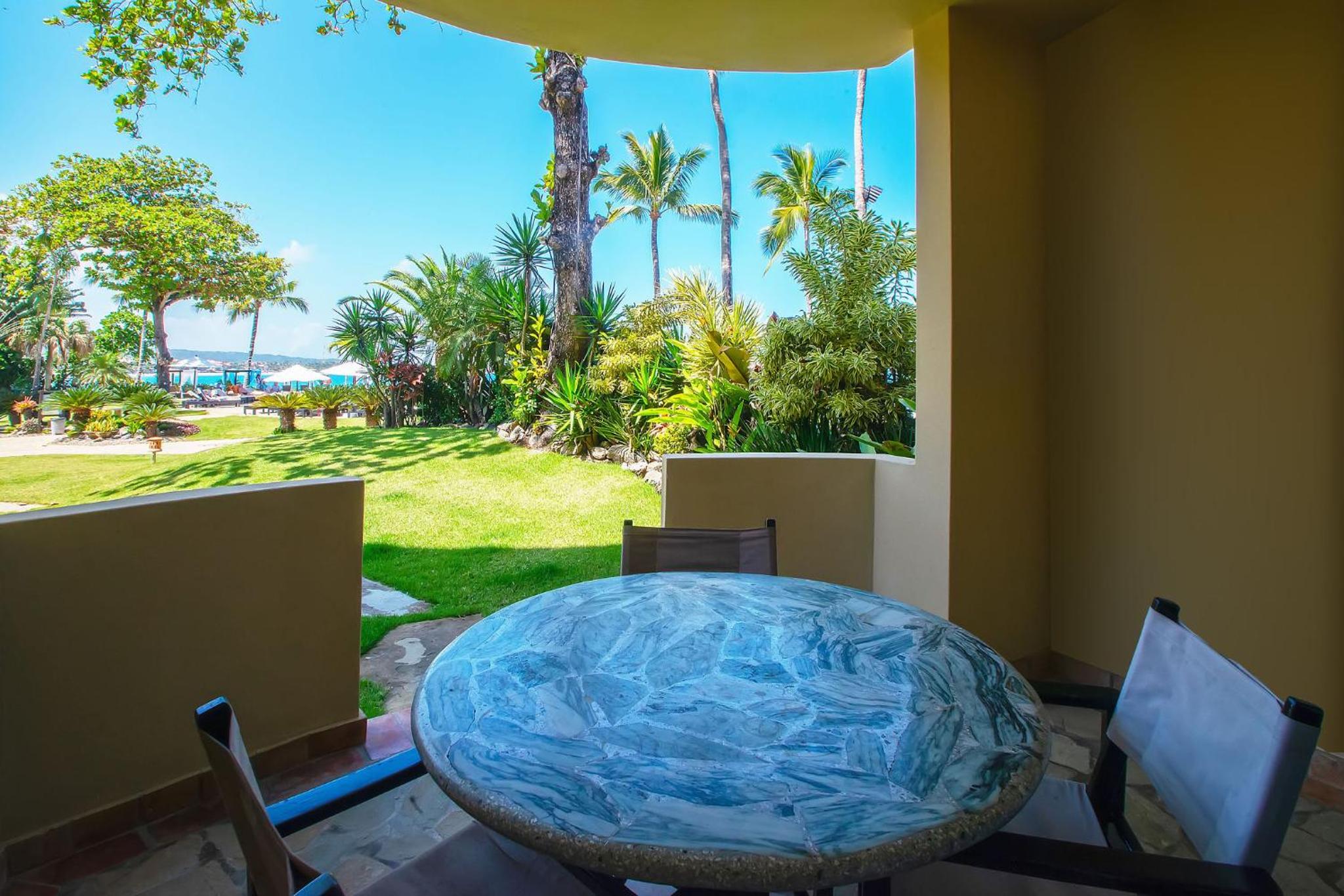 Standard Room with Ocean View (2 Queen Beds) photo 3