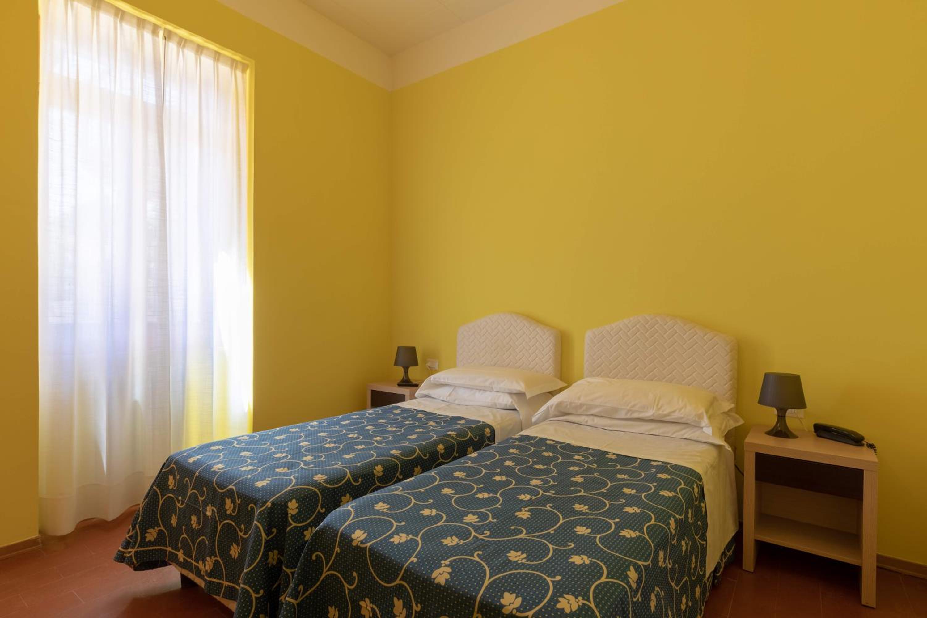 Economy Double or Twin Room - Photo 2