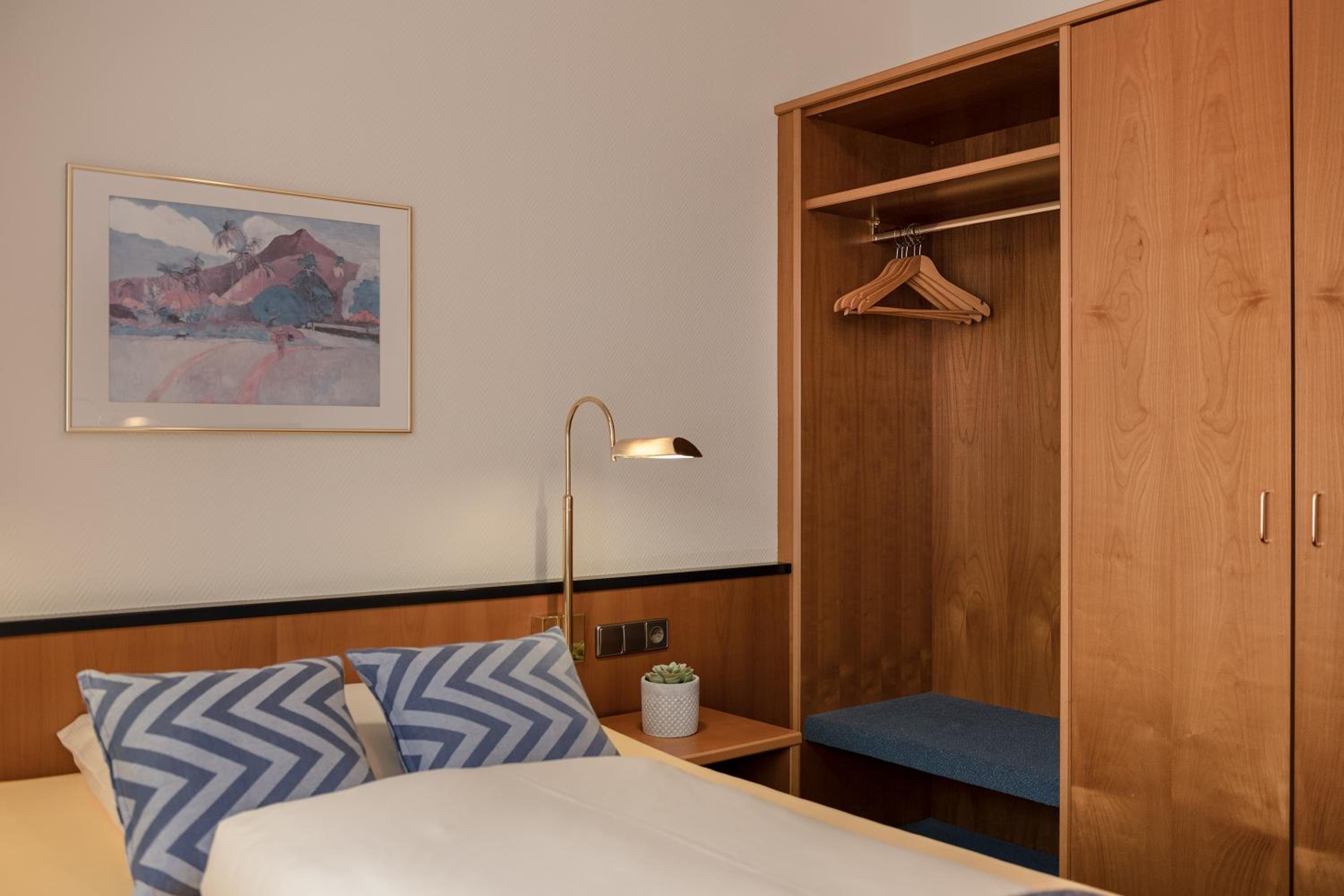 Small Double Room photo 1