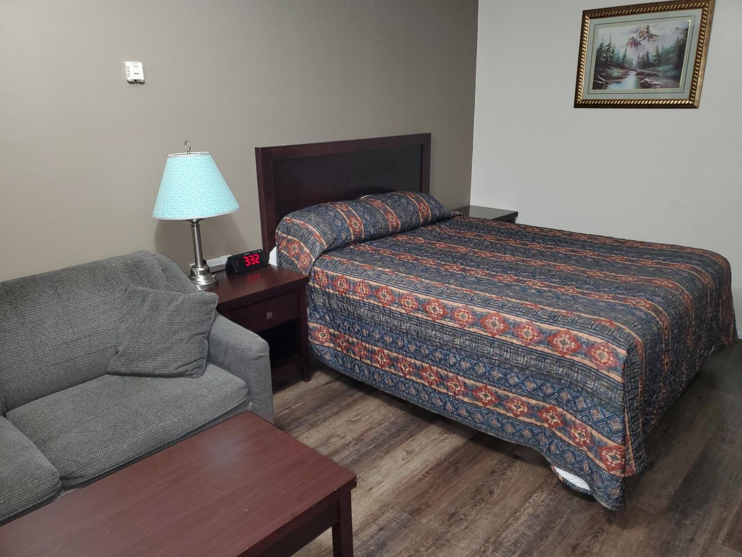 Queen Room with Sofa Bed