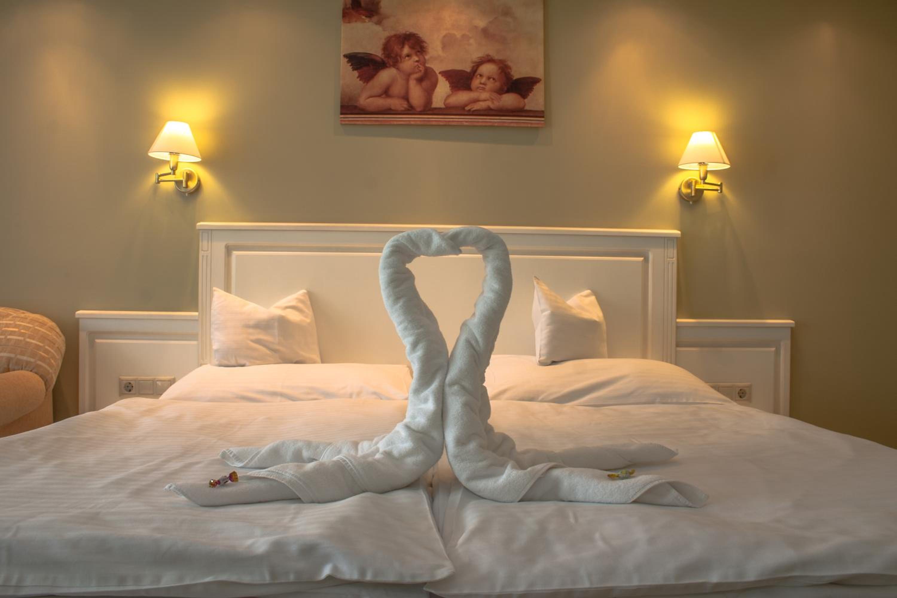 Superior Queen Room - Photo 1