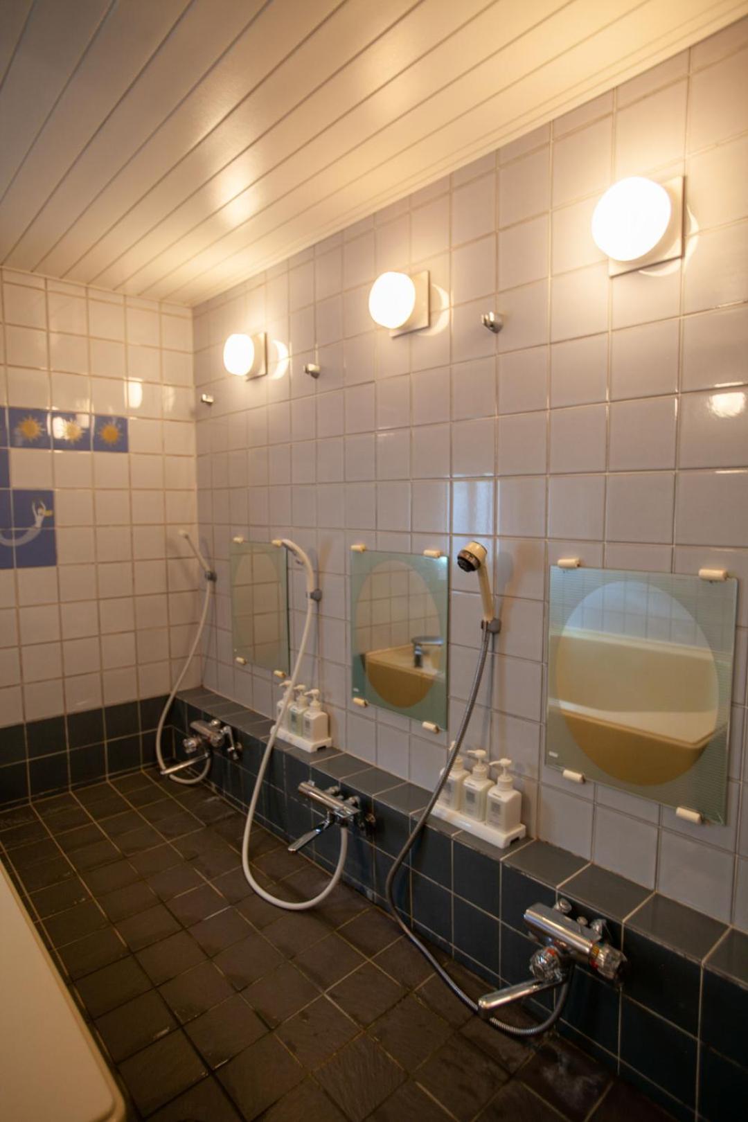 Classic Triple Room - Photo 2